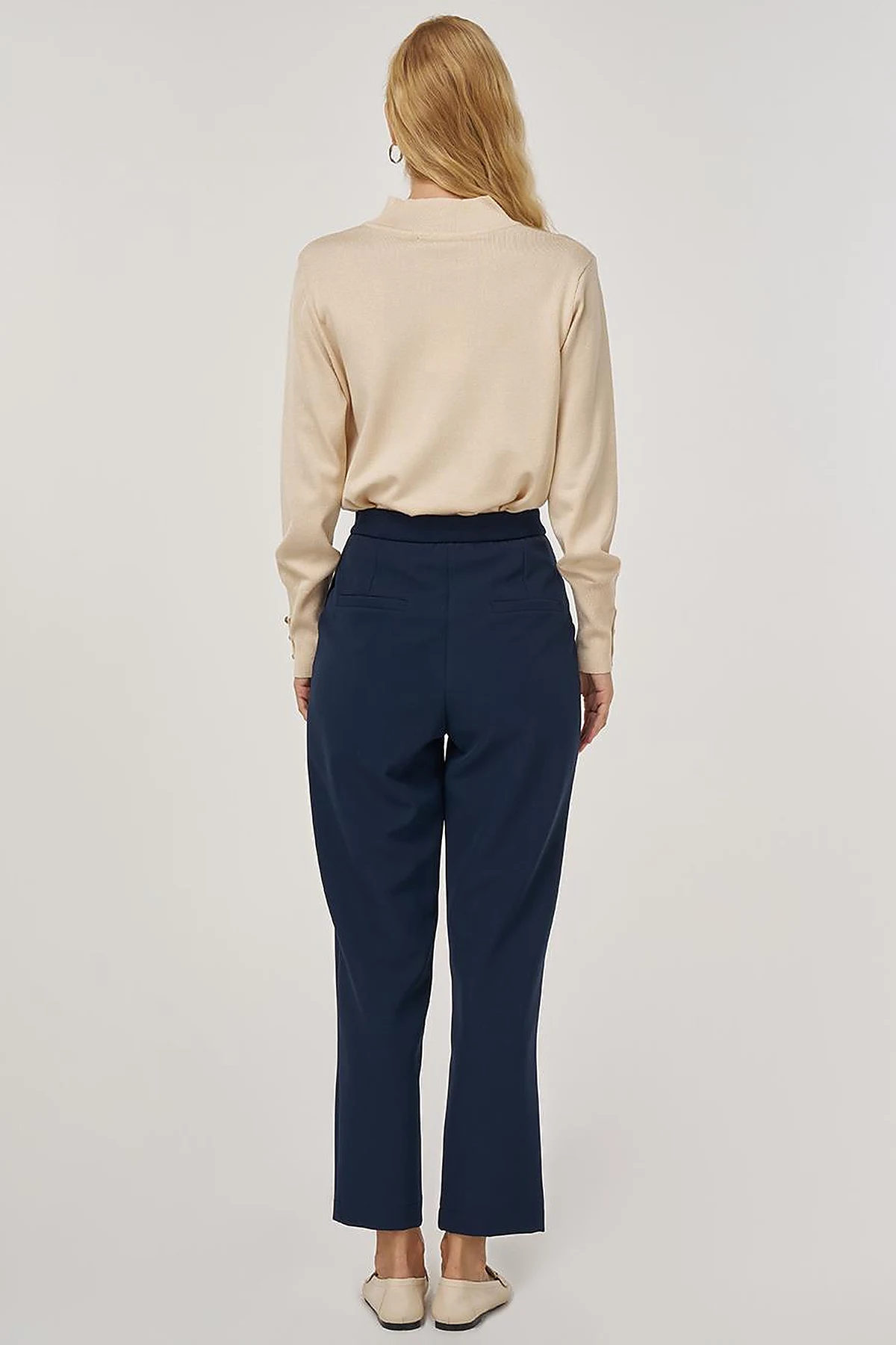 Double-Pleated Trousers in Dark Navy