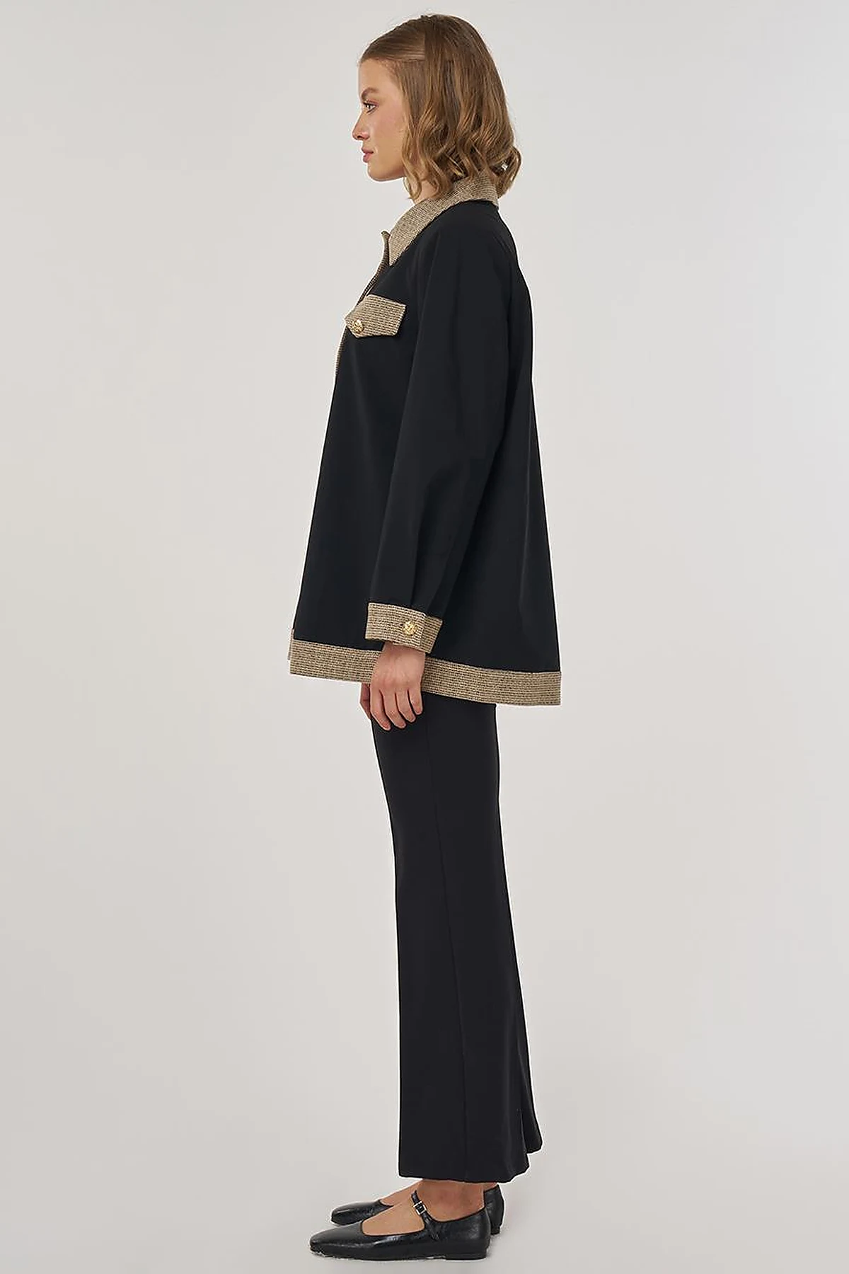 Shiny Button-Up Jacket in Black