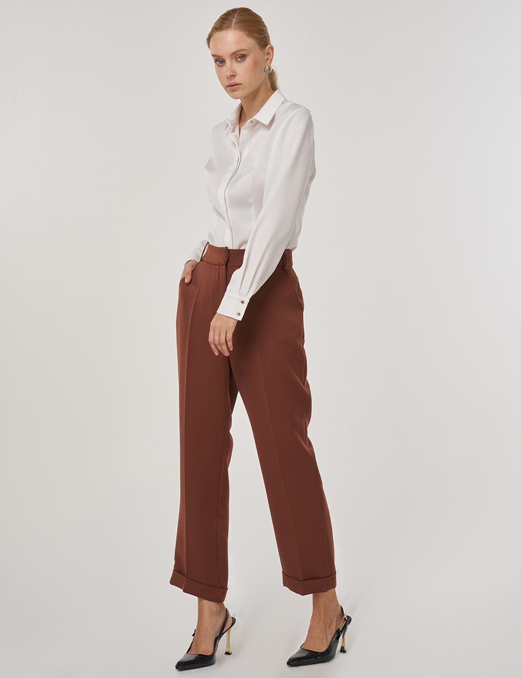 Double-Legged Fabric Trousers in Coffee