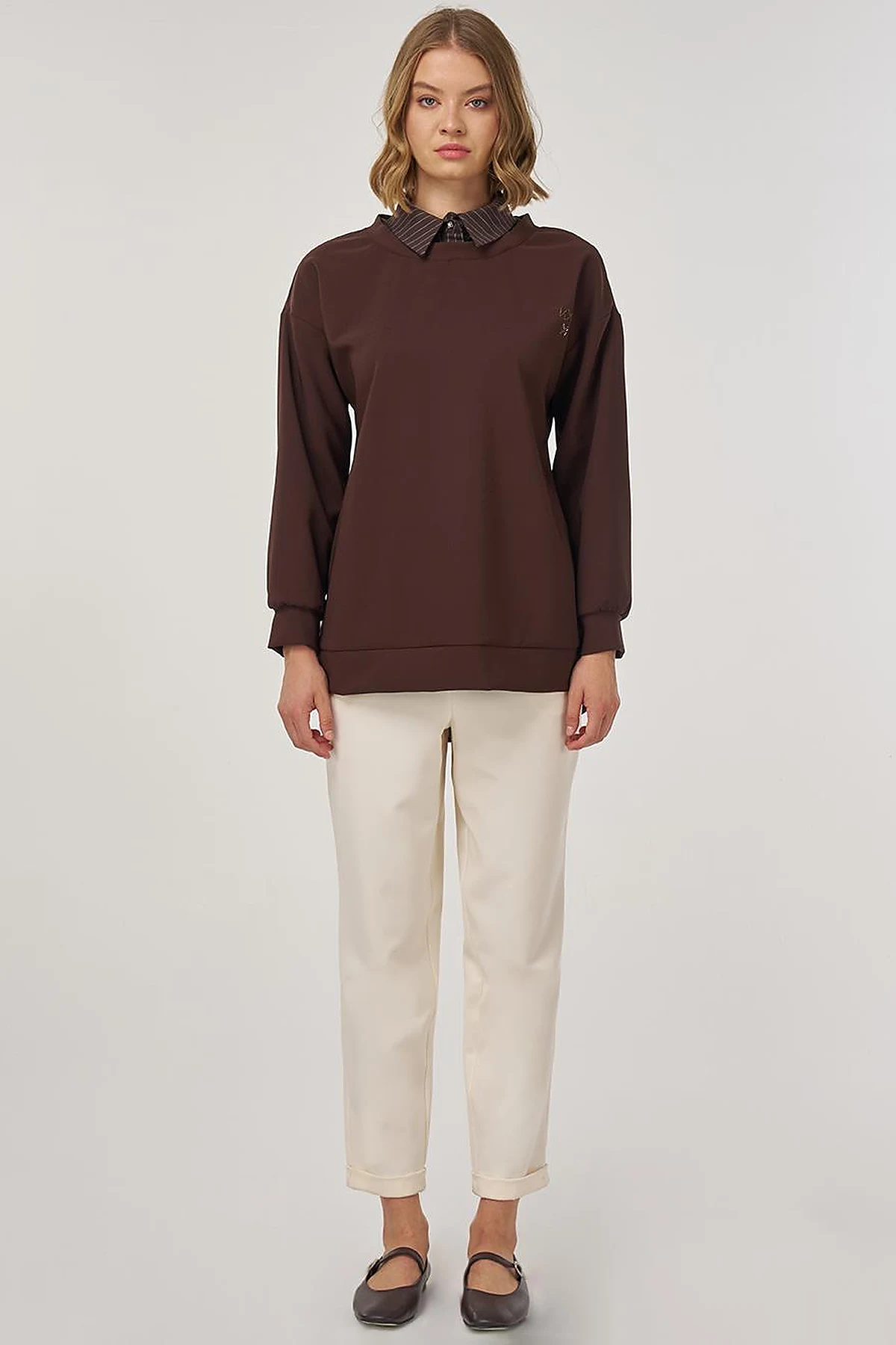 Shirt-Detail Sweatshirt Dark Brown