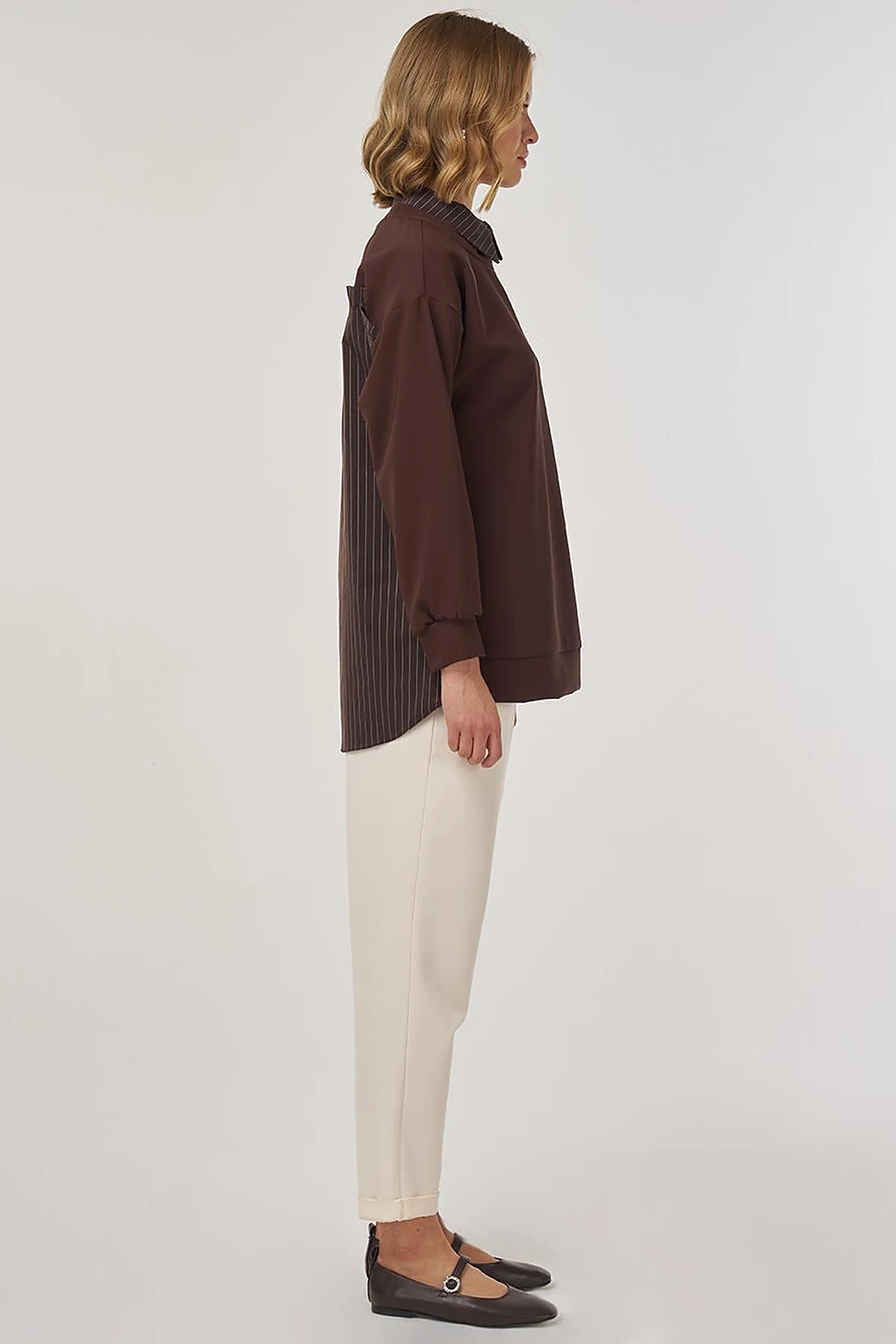 Shirt-Detail Sweatshirt Dark Brown