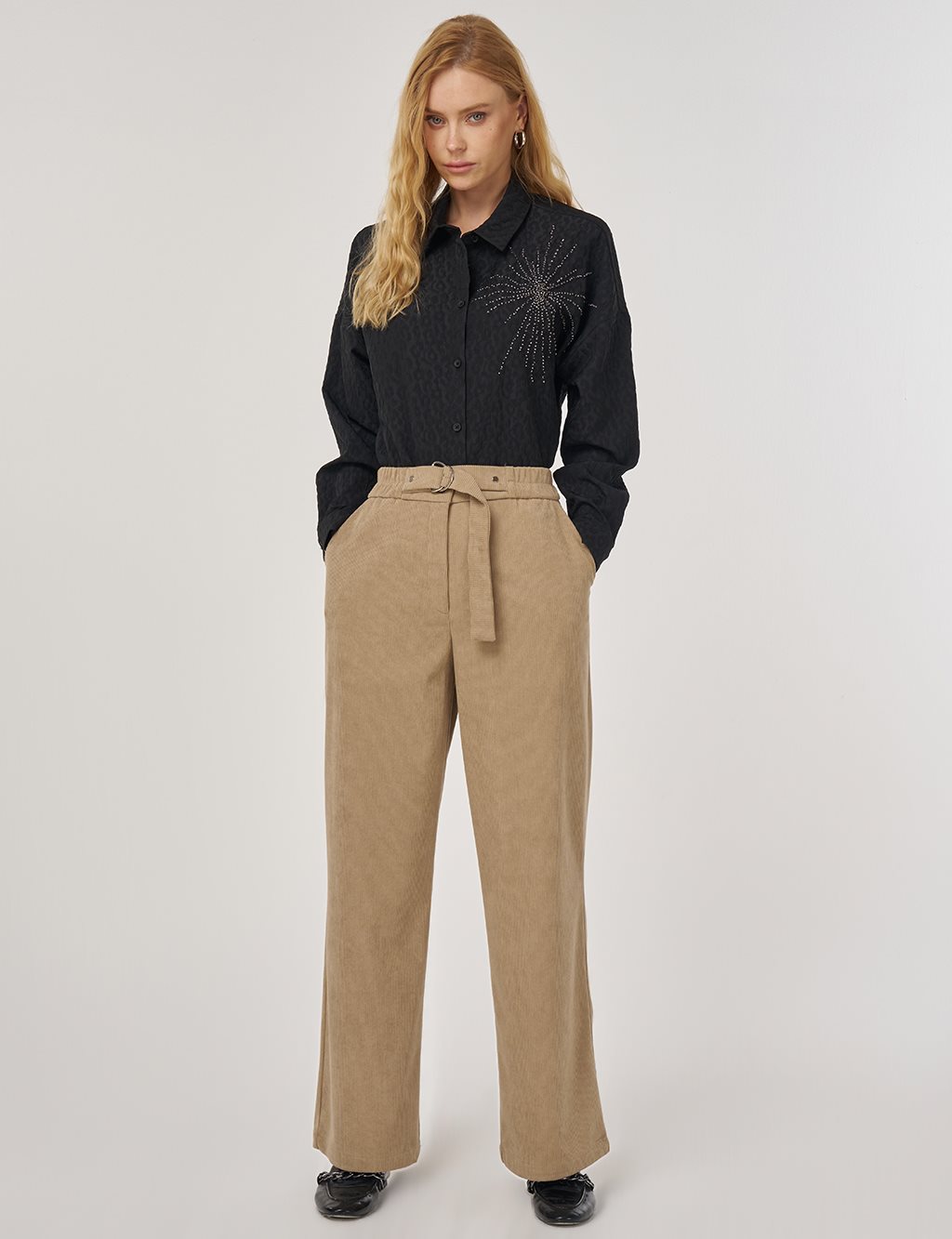 Velvet Pants with Metal Accessories Mink