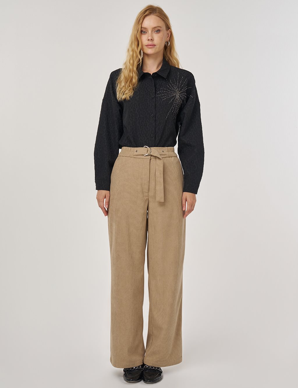 Velvet Pants with Metal Accessories Mink