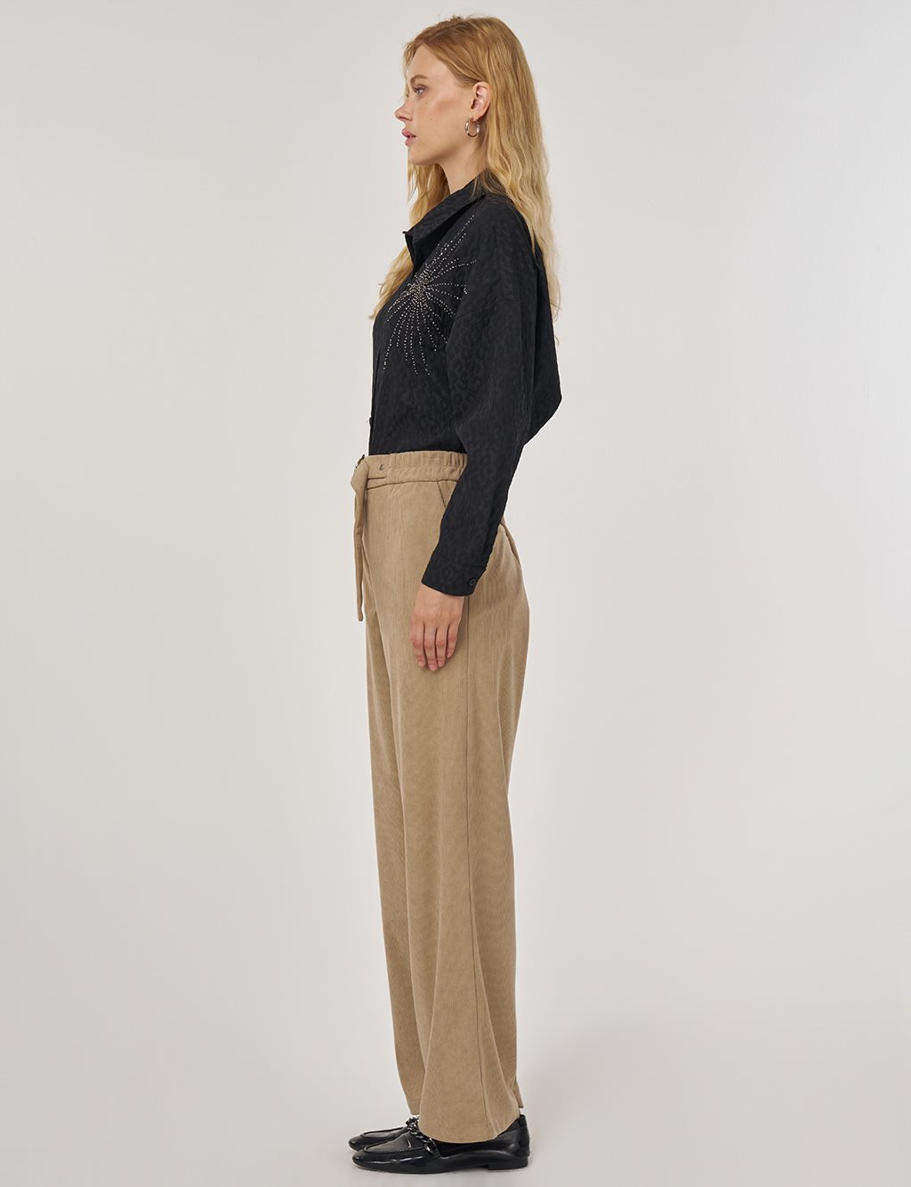 Velvet Pants with Metal Accessories Mink
