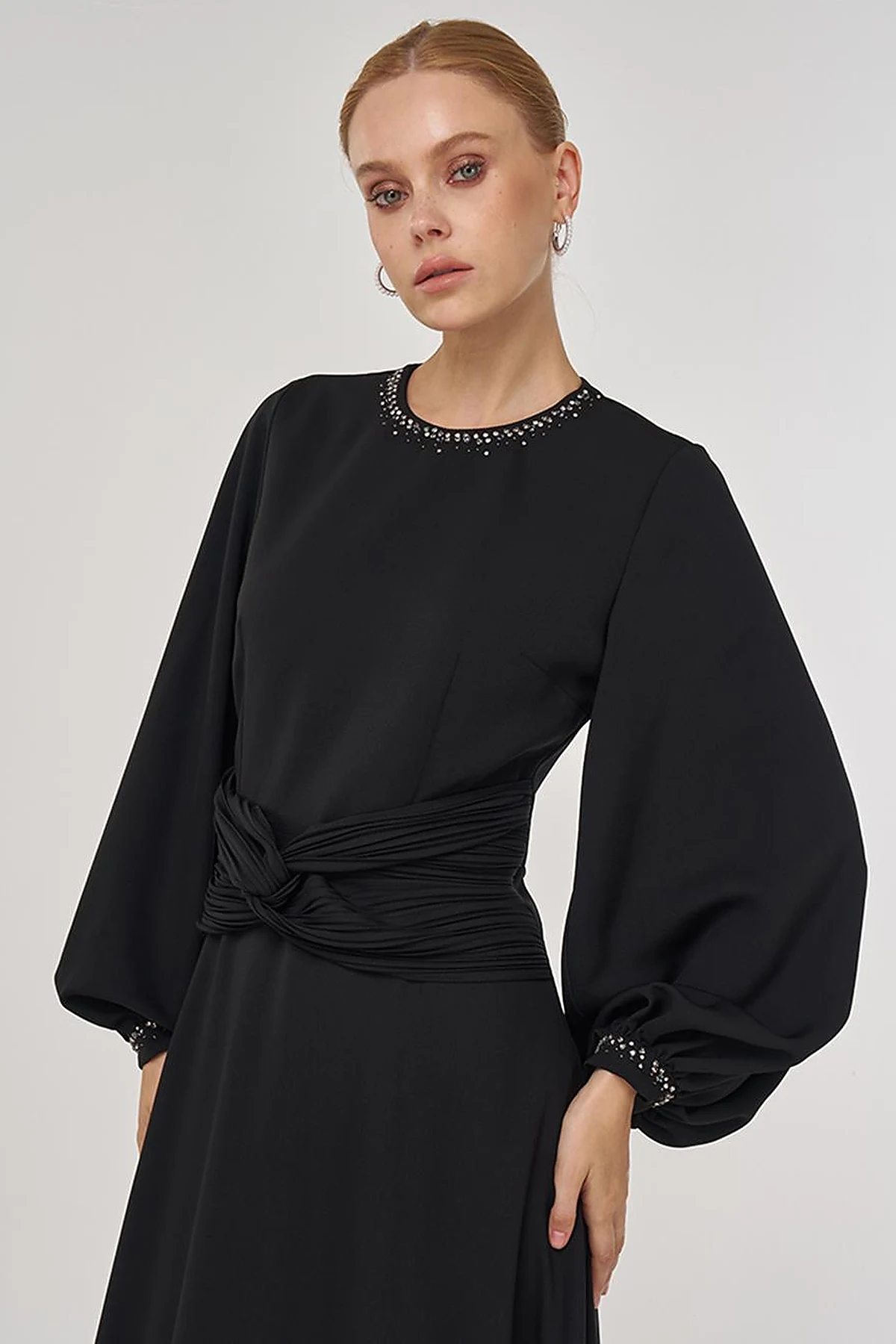 Waist-Detailed Elegant Dress in Black