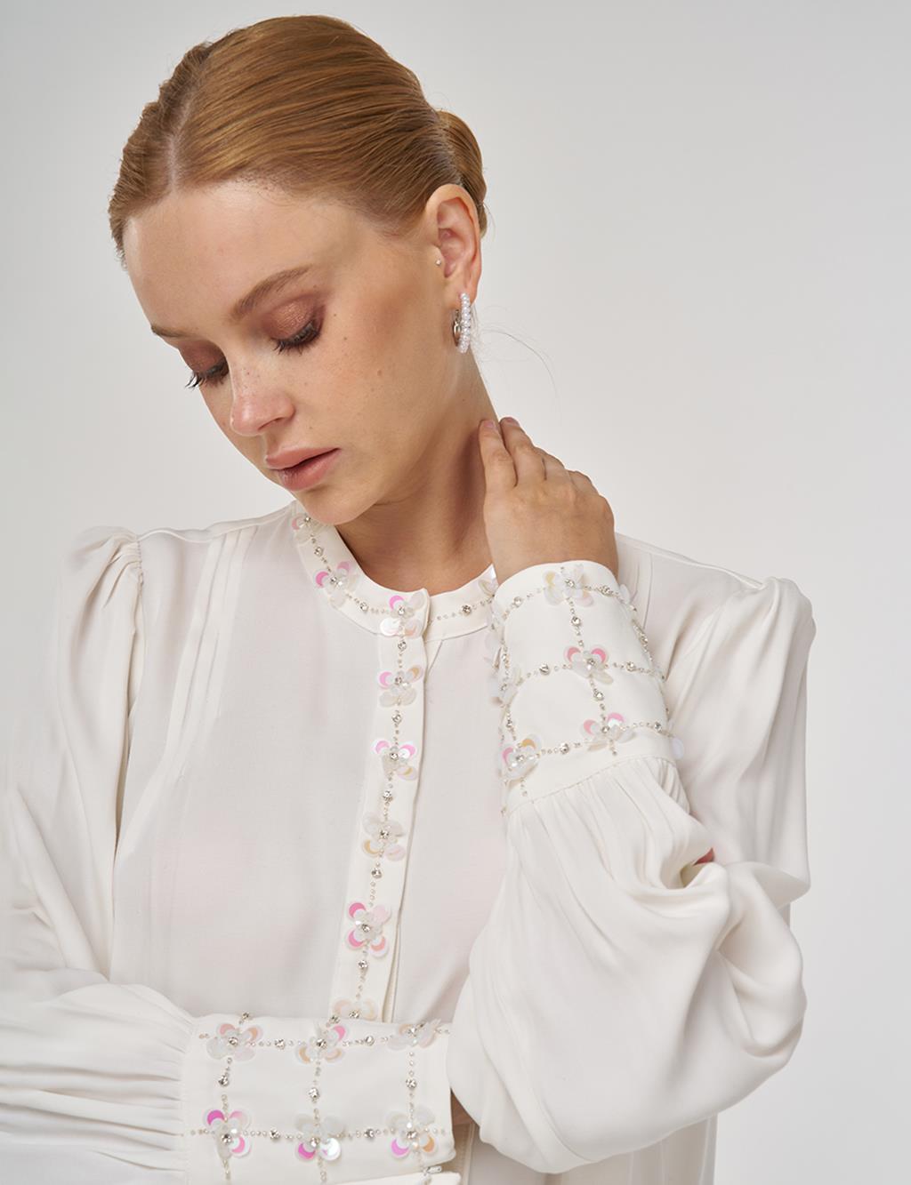 Embroidered Elegant Tunic in Ecru