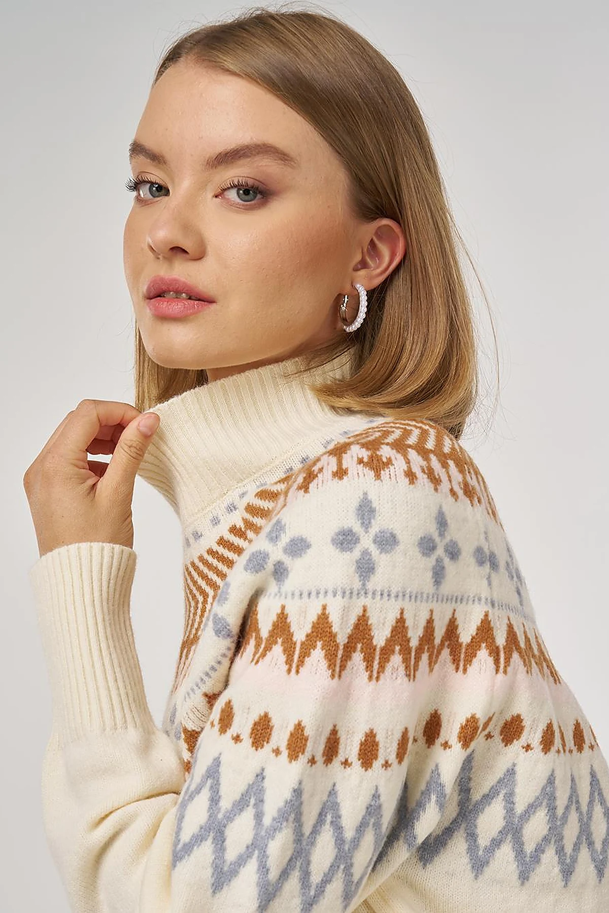 Turtleneck Patterned Knit Tunic Cream