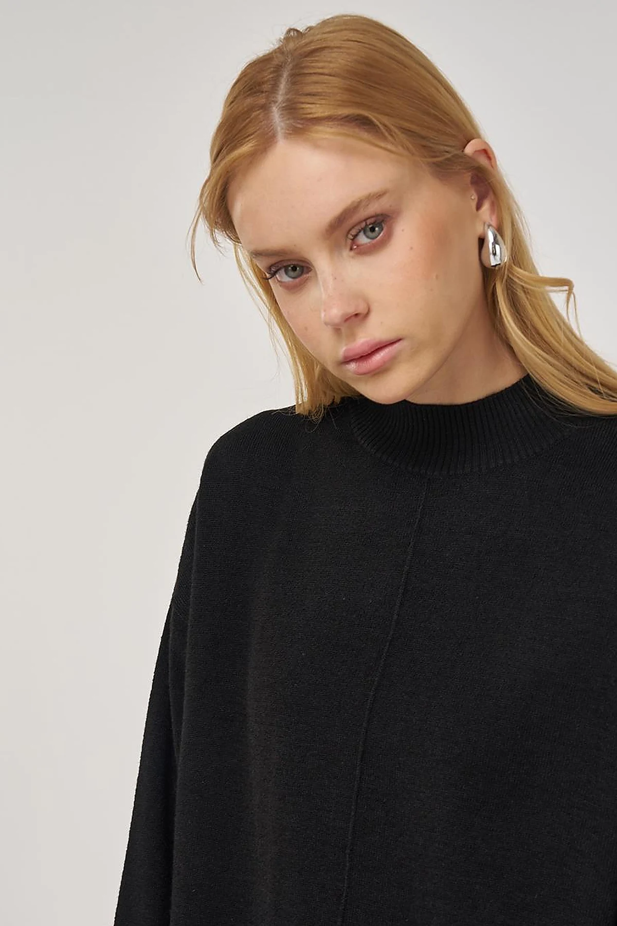 Stitched Knit Tunic Black
