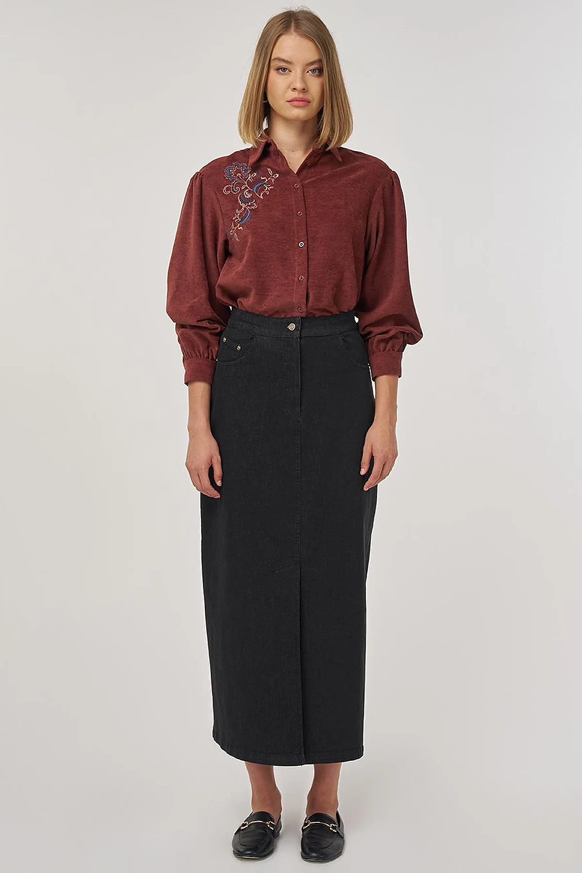 Slit Detailed Denim Skirt Black