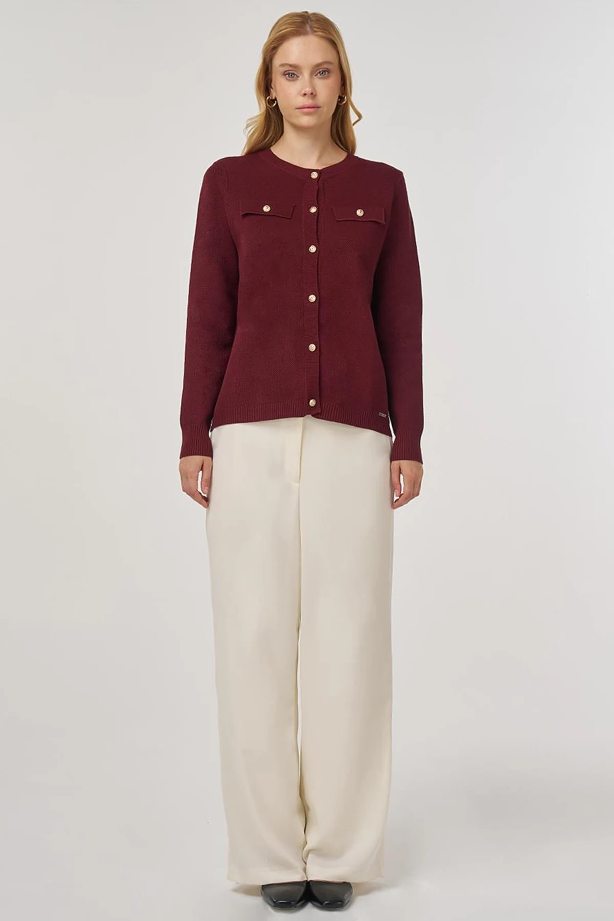 100% Viscose Button-Detail Knit Cardigan Burgundy