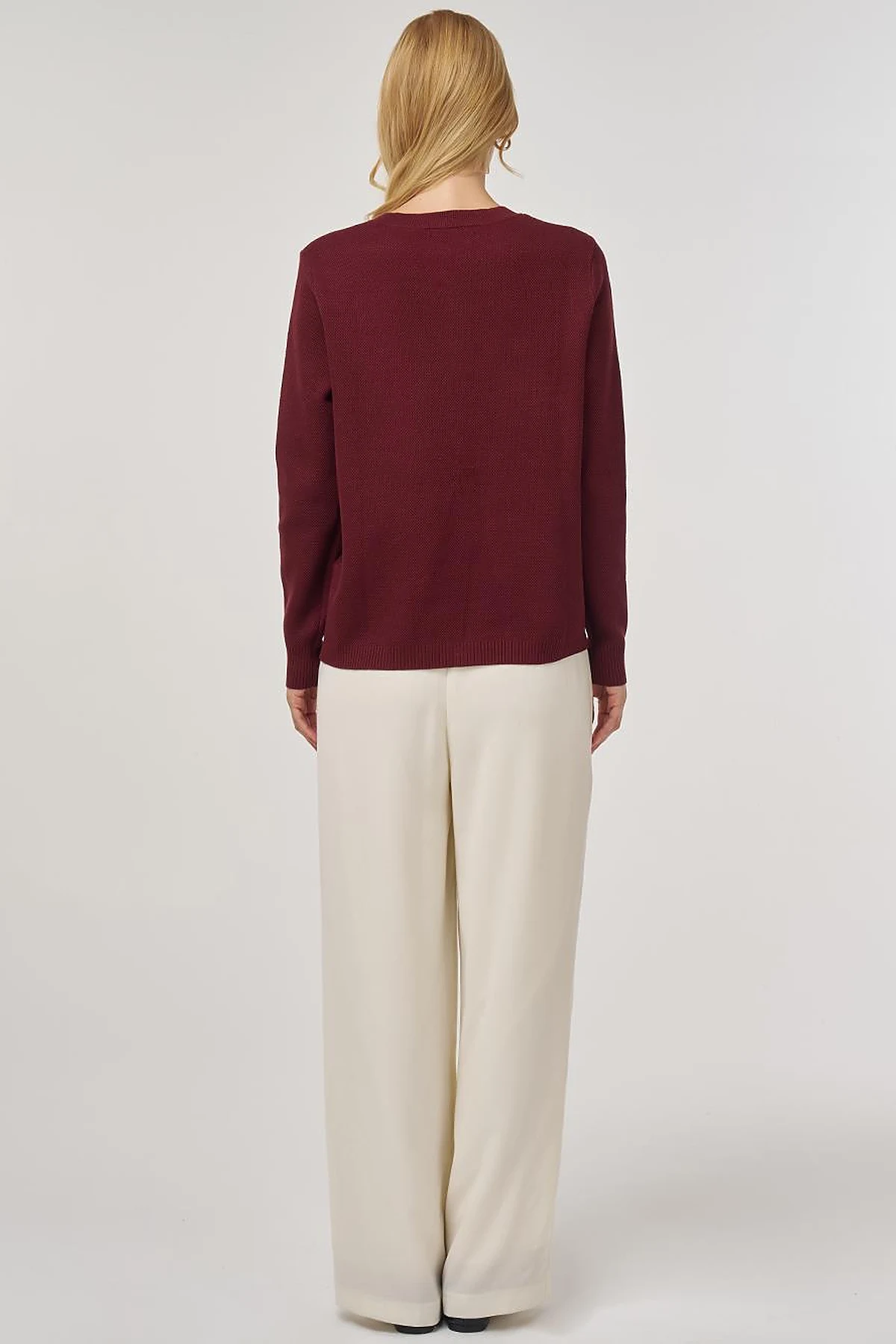 100% Viscose Button-Detail Knit Cardigan Burgundy
