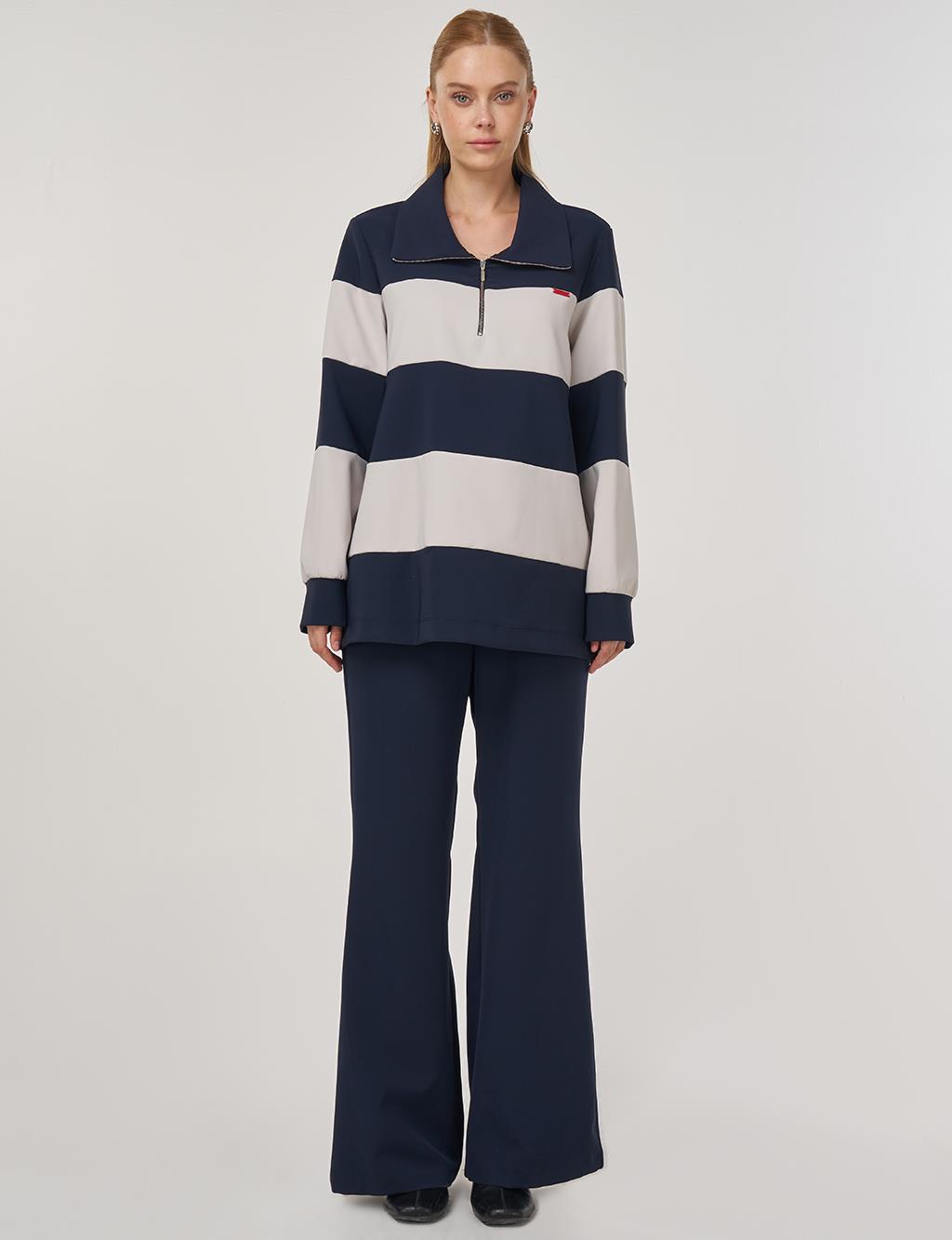 Color-Blocked Wide-Collar Sweatshirt Dark Navy