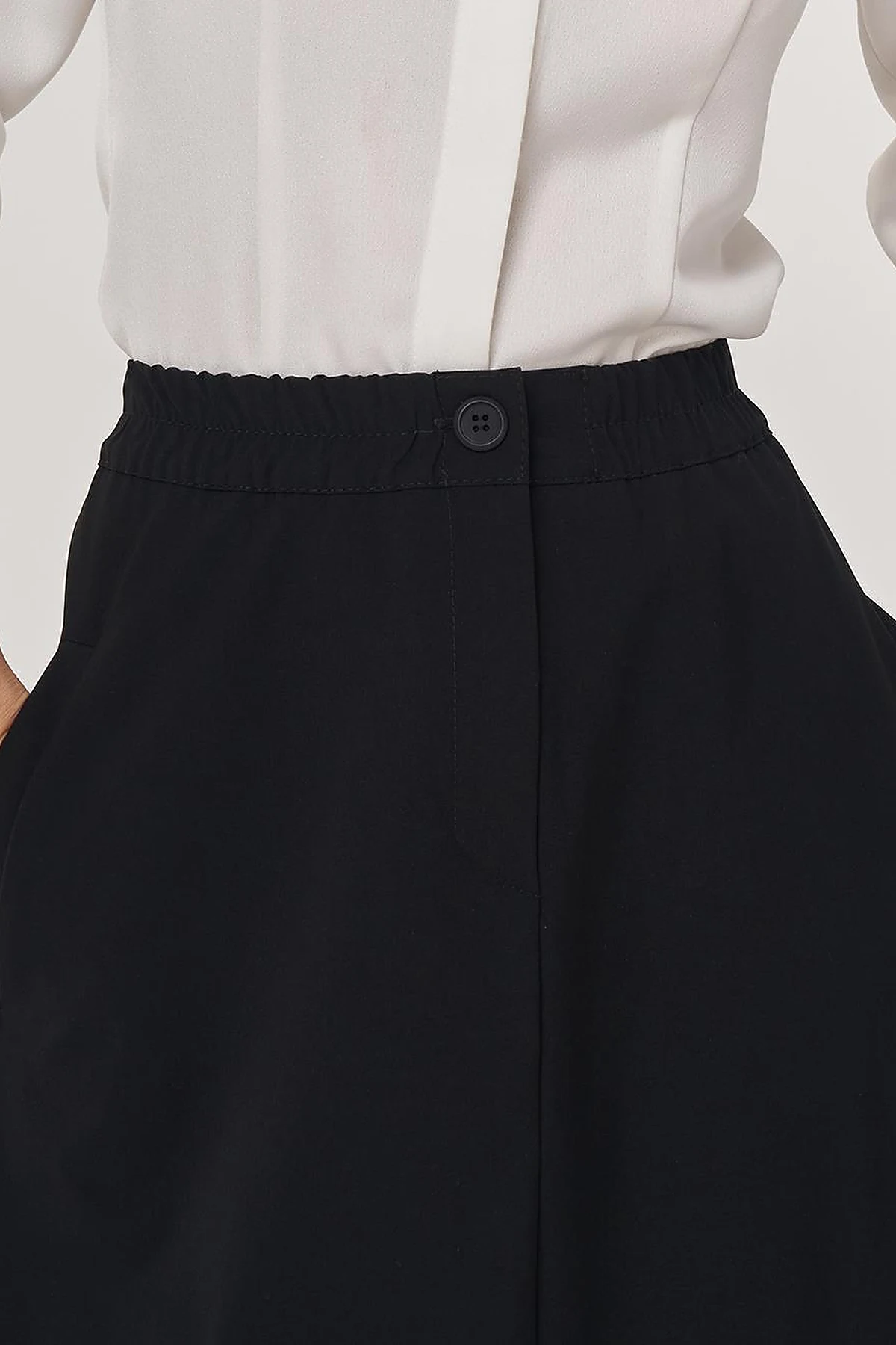 High Waist Flared Skirt Black