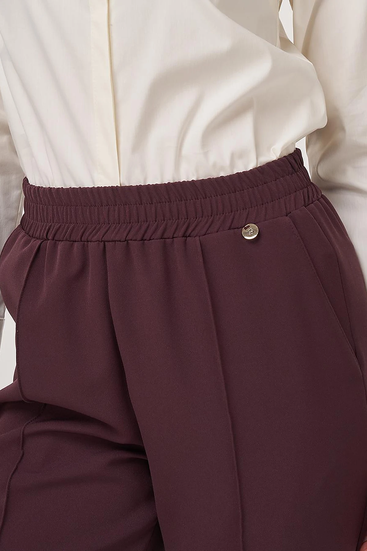 Pocket-Detail Classic Trousers Dark Burgundy