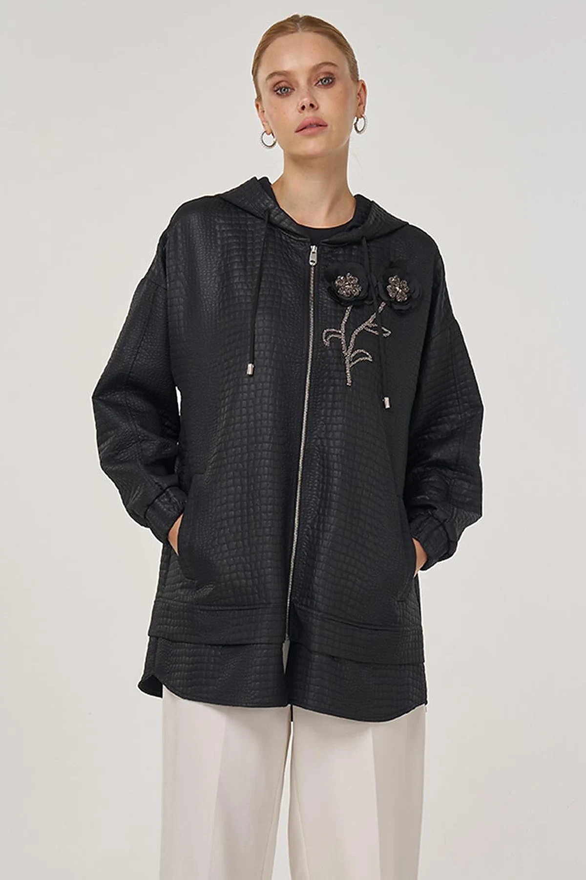 Embroidered Sweatshirt Black