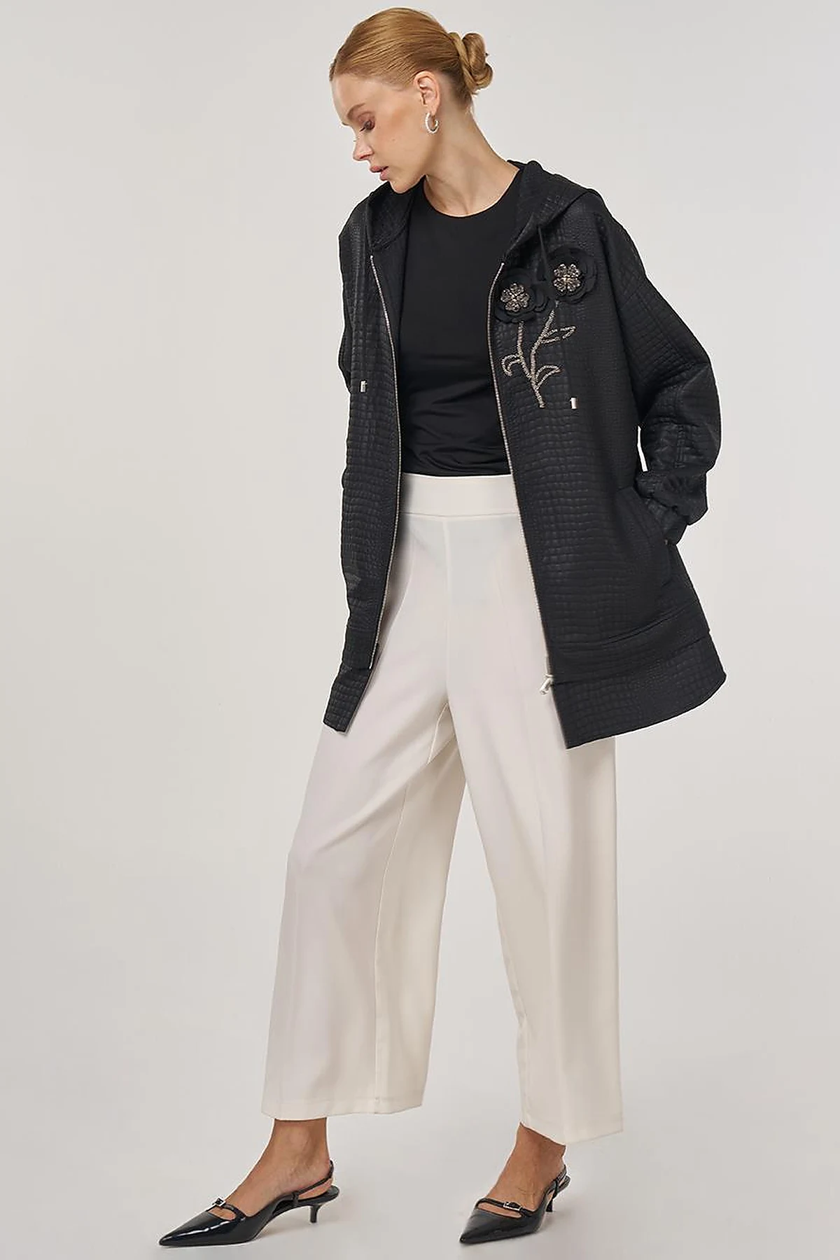 Embroidered Sweatshirt Black