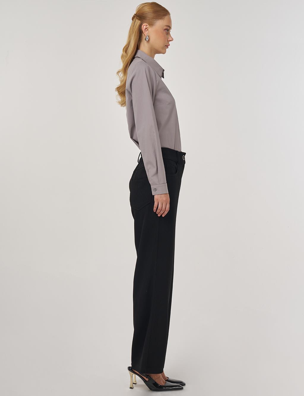 Button Detailed Pants in Black