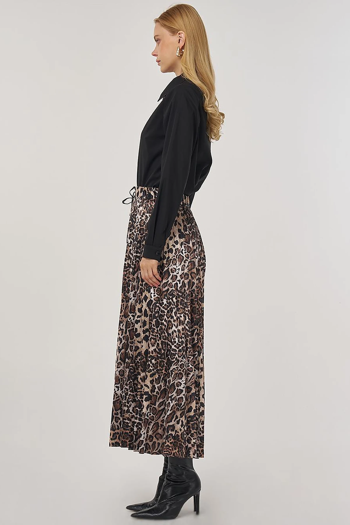 Leopar Desen Piliseli Etek Bej