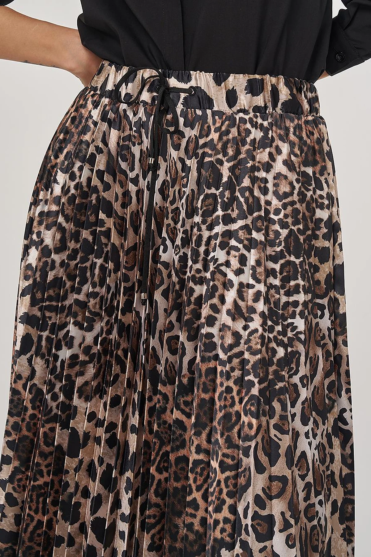 Leopar Desen Piliseli Etek Bej