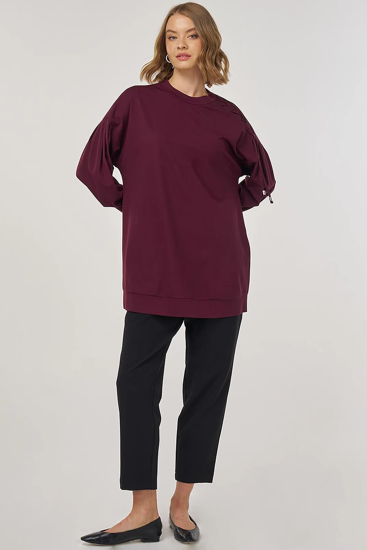 Shoulder-Tie Sweatshirt in Dark Burgundy