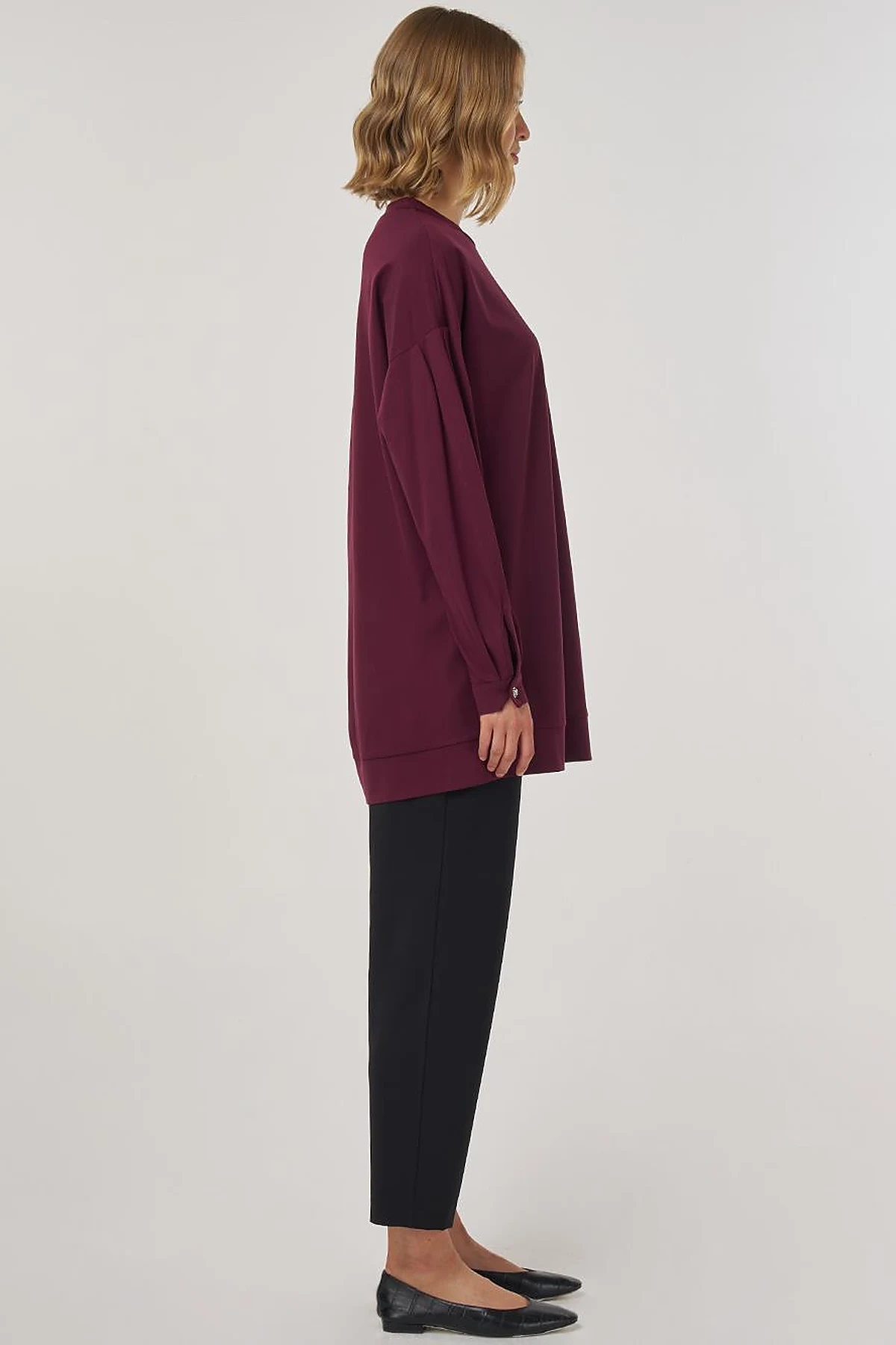 Shoulder-Tie Sweatshirt in Dark Burgundy