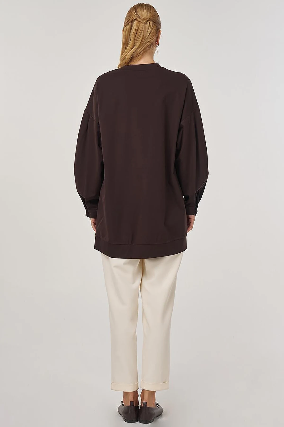 Omzu Bağcıklı Sweatshirt Koyu Kahve