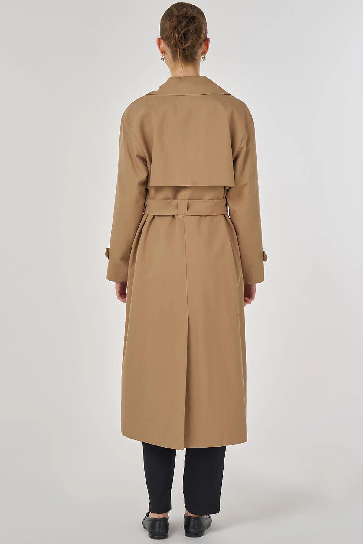 Men's Long Collar Trench Coat in Beige