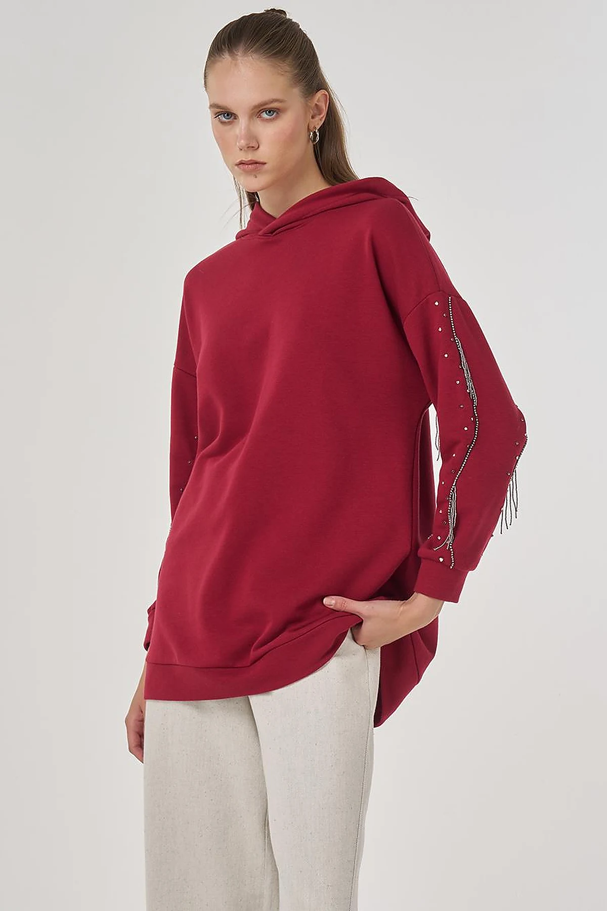 Hooded Three-Thread Sweatshirt in Burgundy