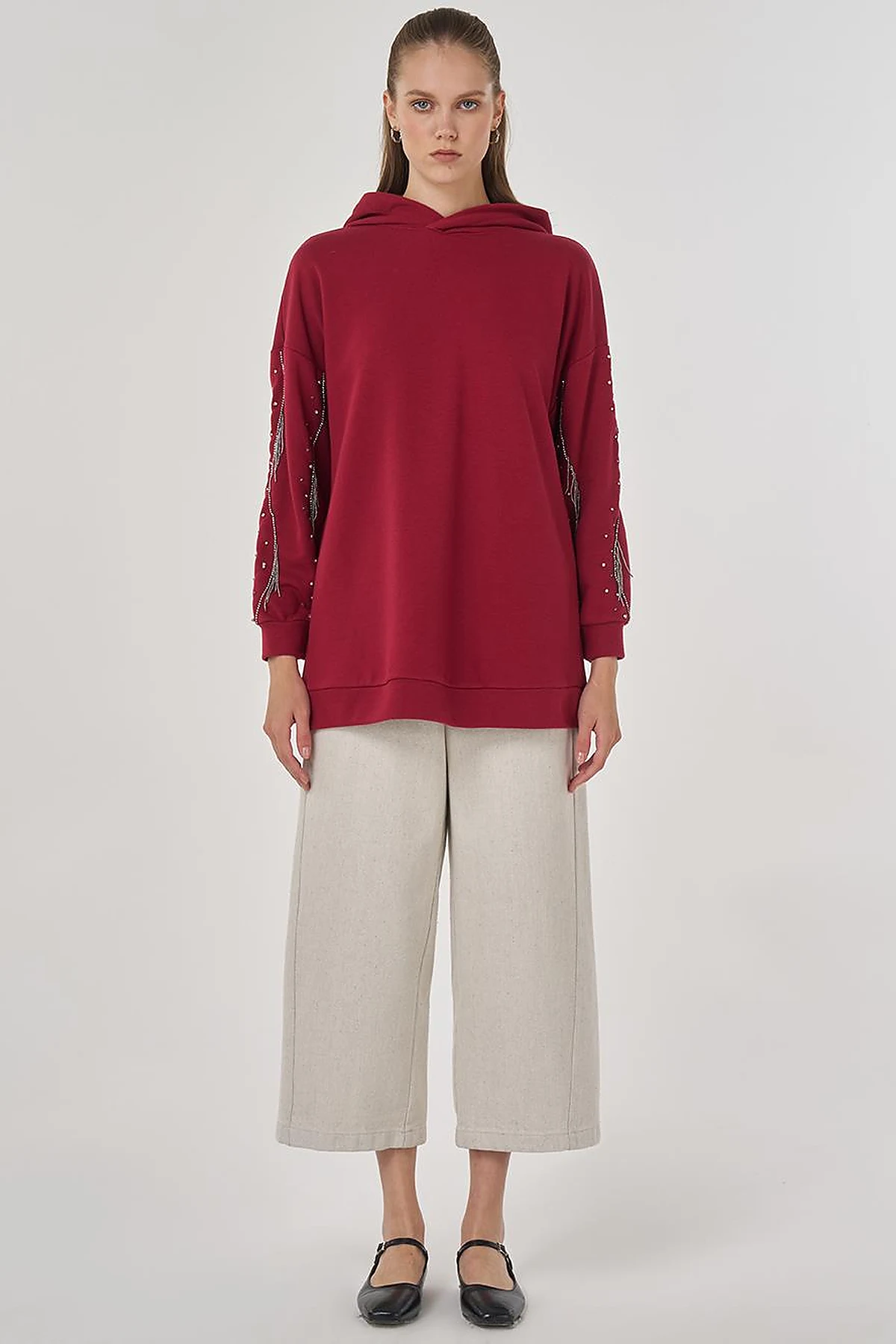 Hooded Three-Thread Sweatshirt in Burgundy