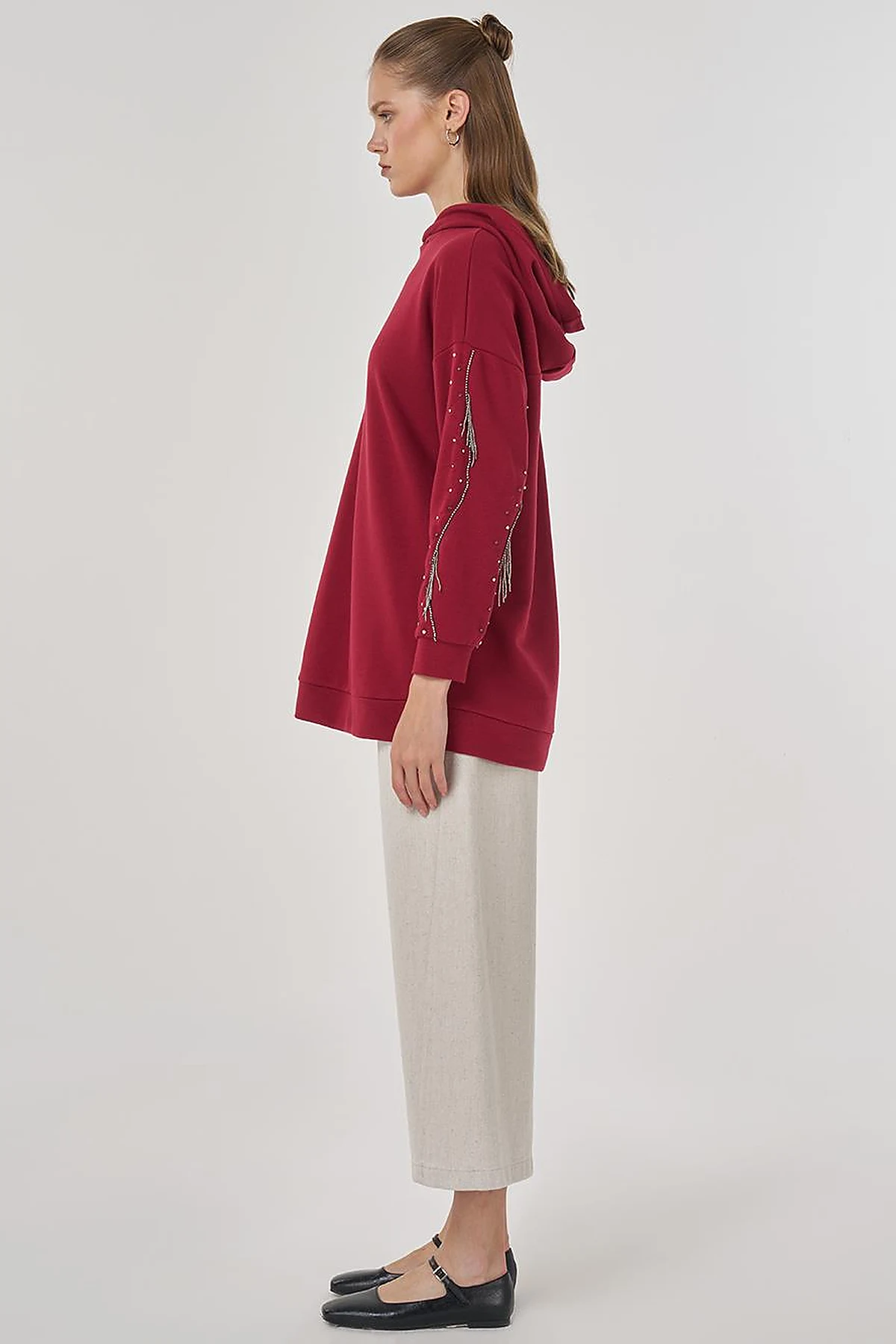 Hooded Three-Thread Sweatshirt in Burgundy