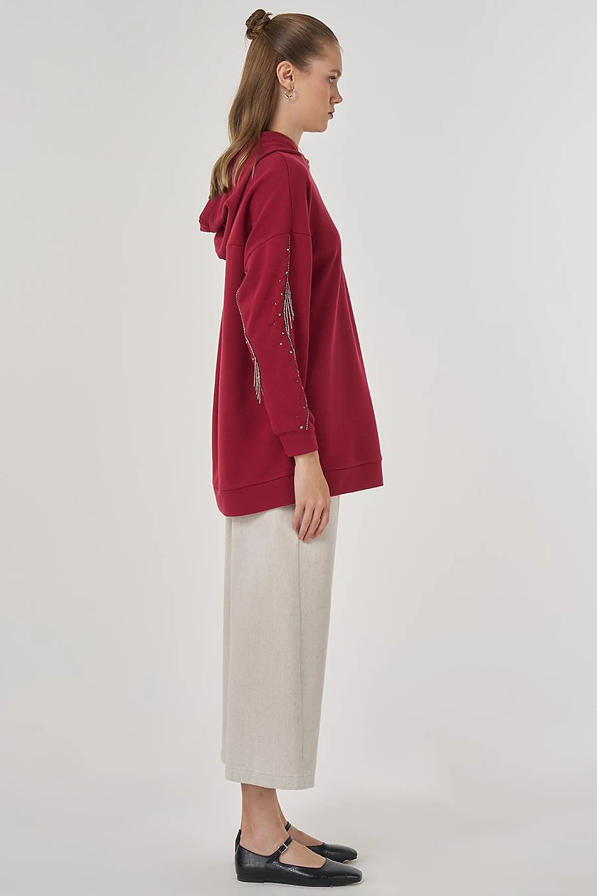 Hooded Three-Thread Sweatshirt in Burgundy