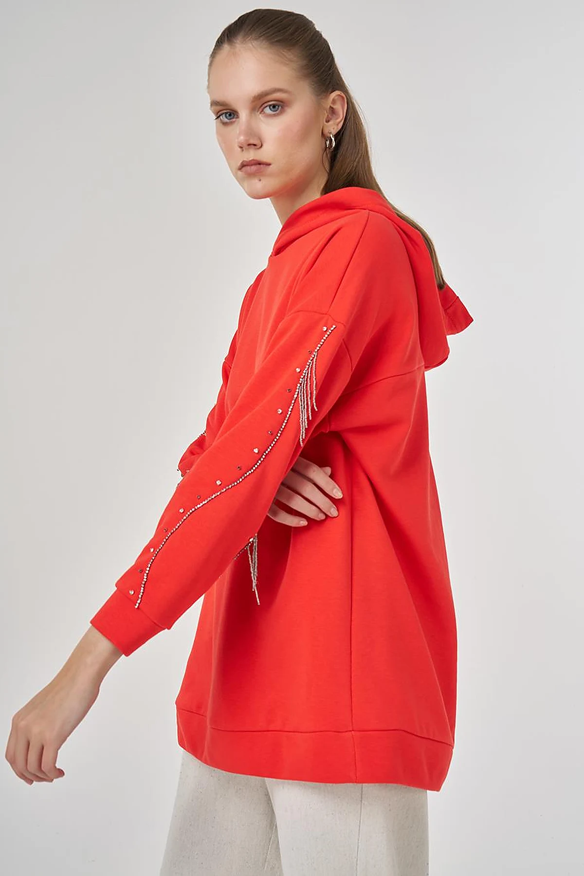 Hooded Three-Thread Sweatshirt in Red