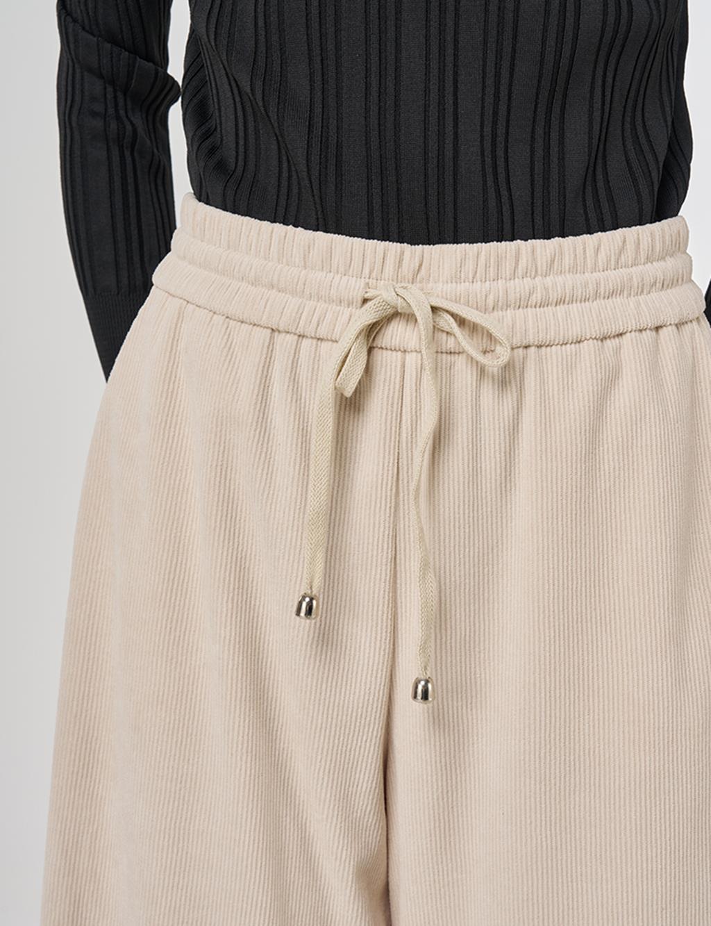 Relaxed-Fit Velvet Pants in Stone