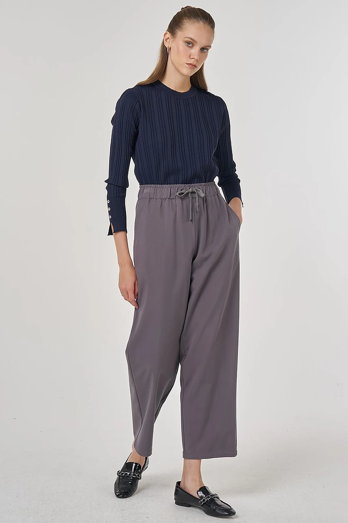 Relaxed-Fit Lyocell Pants Anthracite
