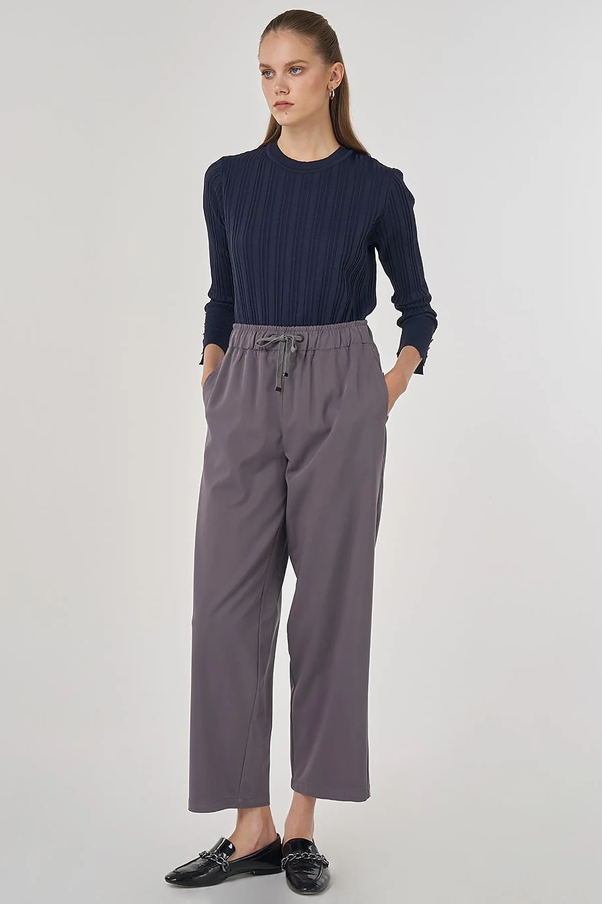 Relaxed-Fit Lyocell Pants Anthracite