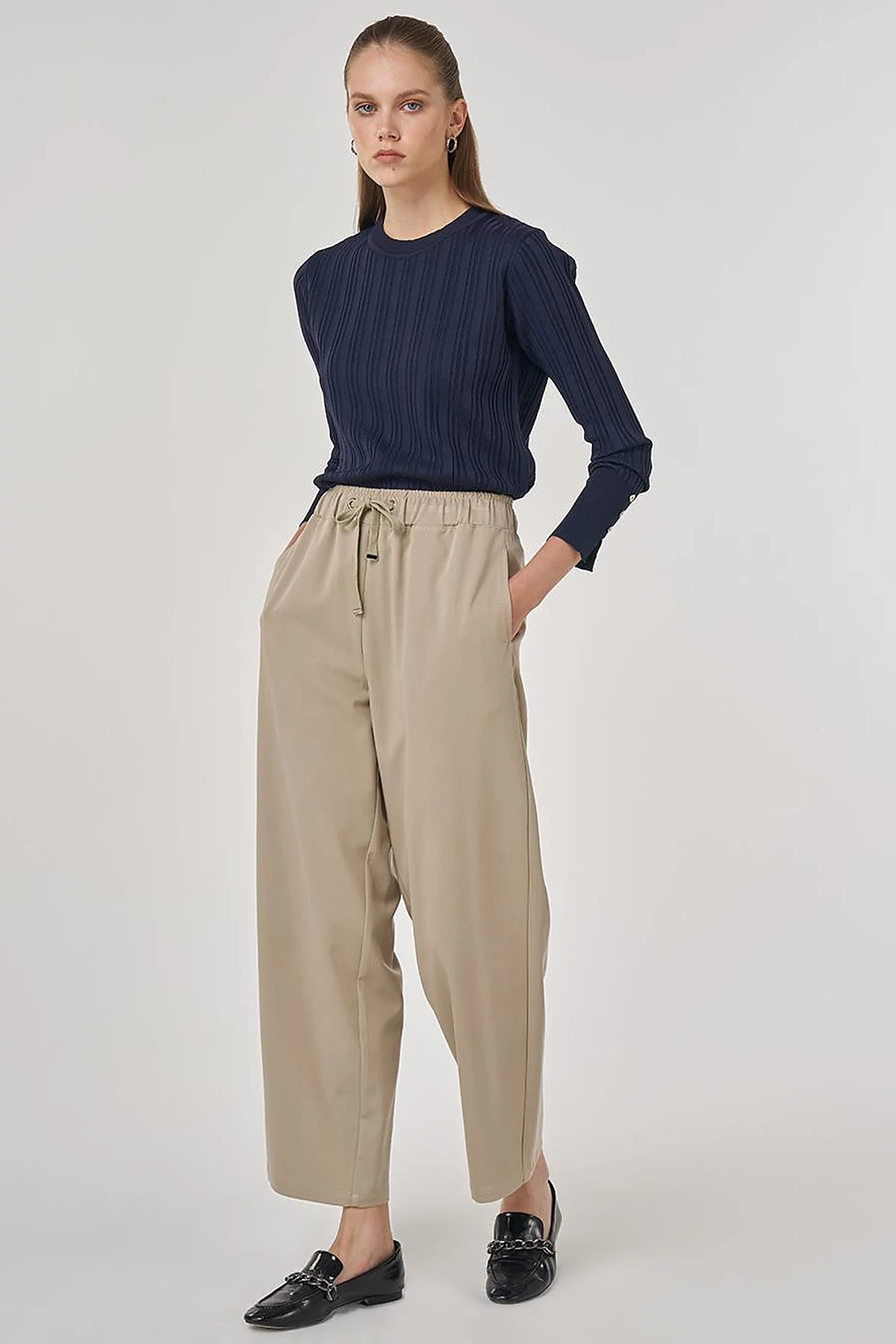 Relaxed-Fit Lyocell Pants Stone