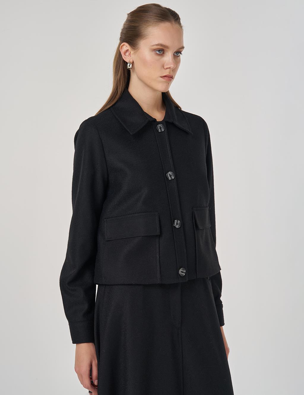 Torba Cep Detaylı Yün Etekli Takım Siyah