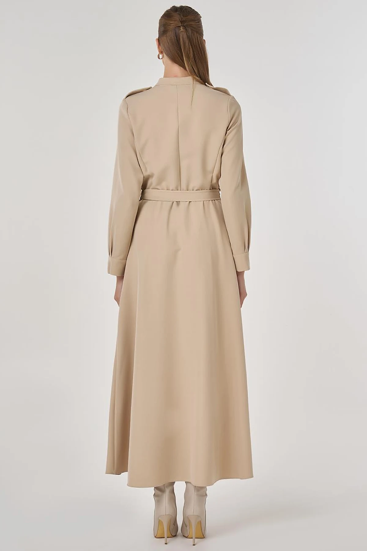 Belt Detailed Maxi Dress in Stone