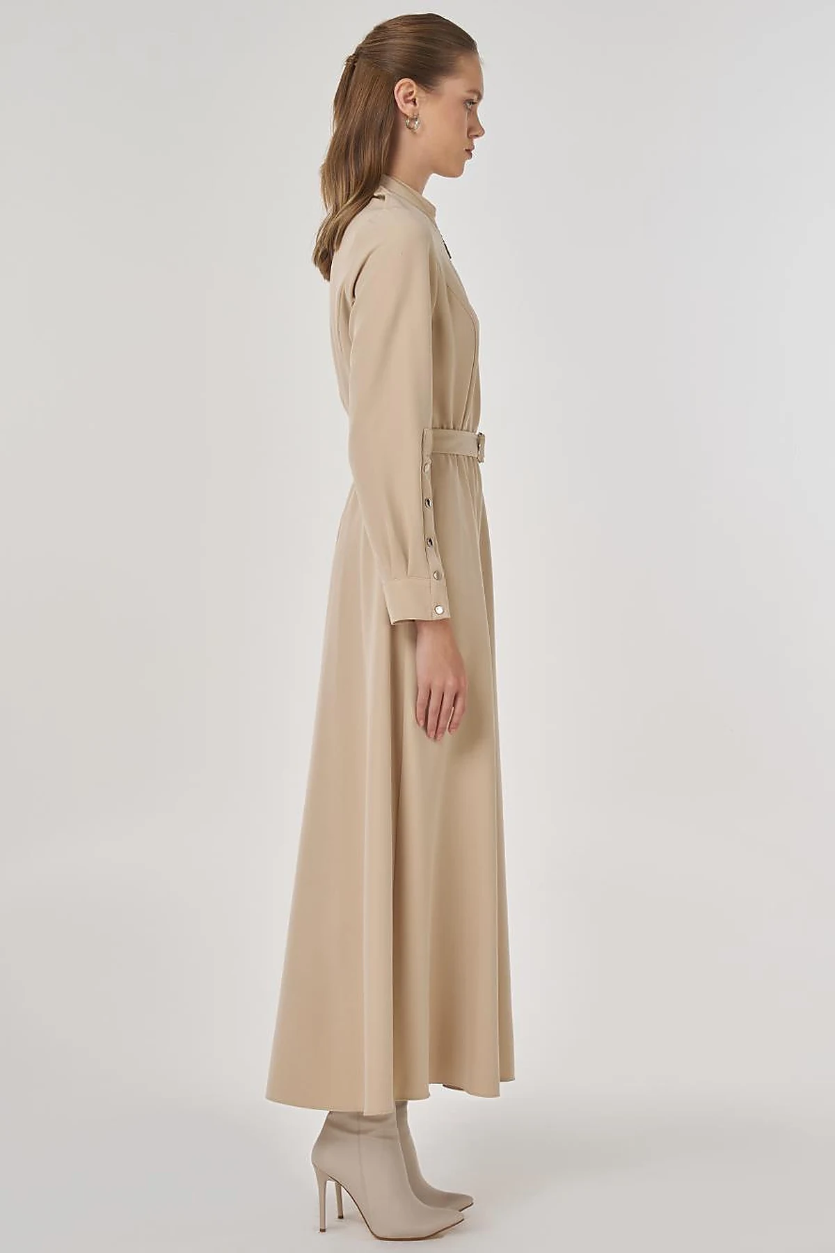 Belt Detailed Maxi Dress in Stone