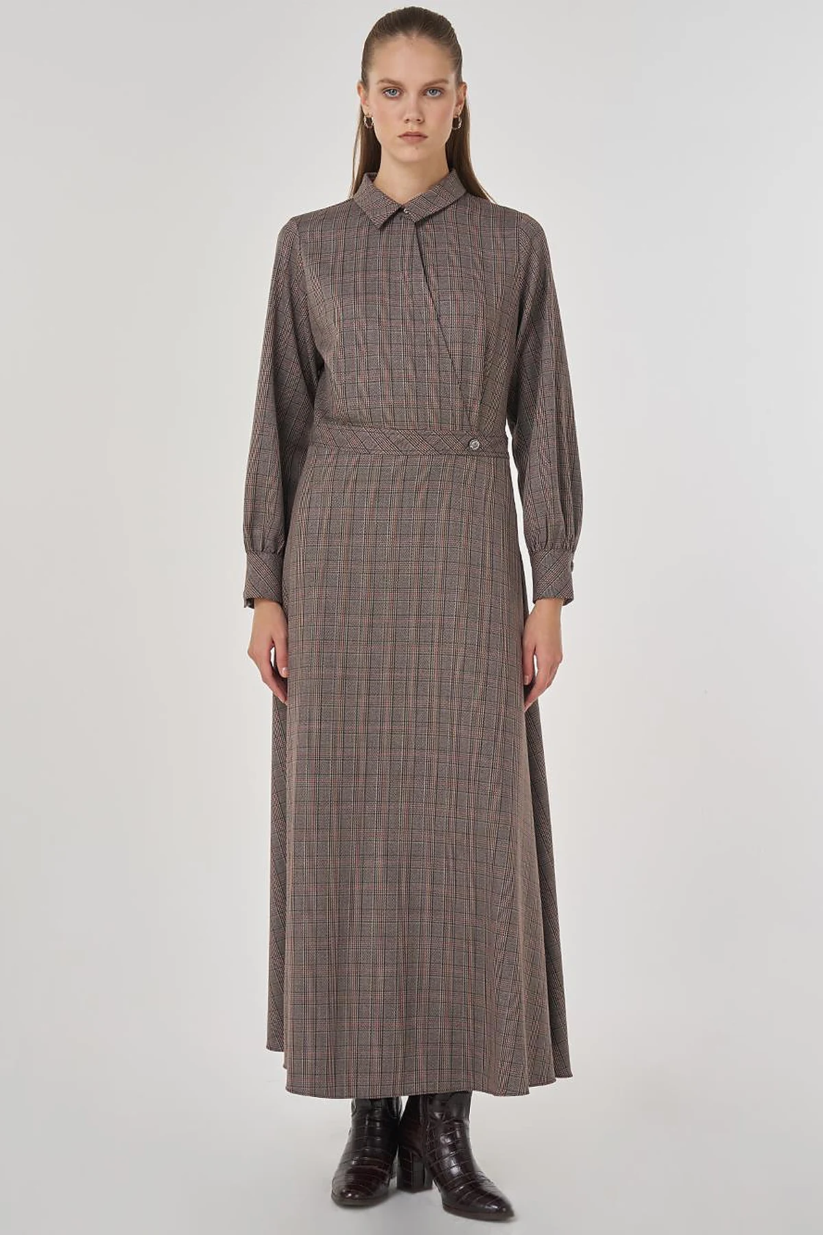 Plaid Maxi Dress in Dark Brown