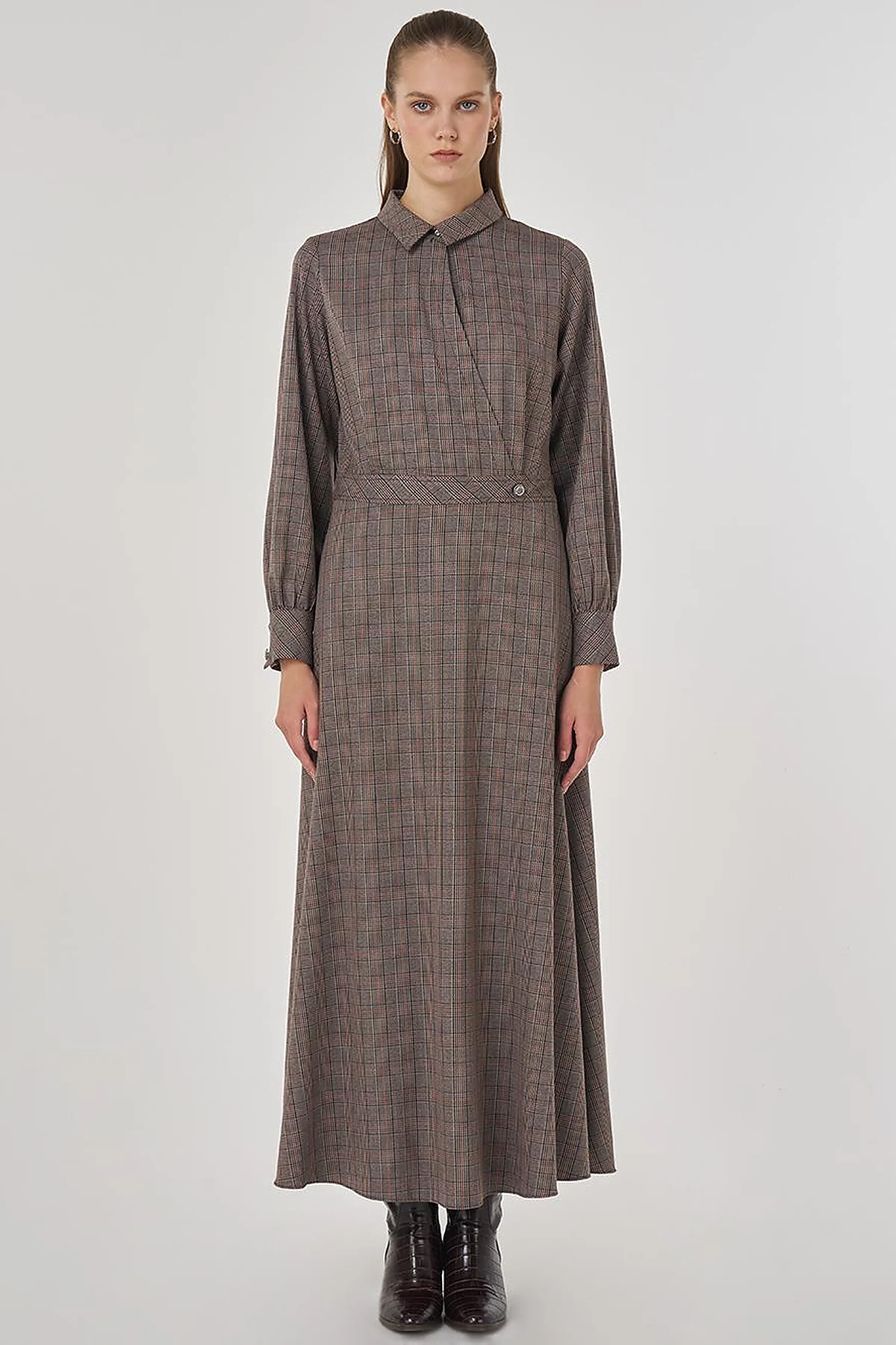 Plaid Maxi Dress in Dark Brown