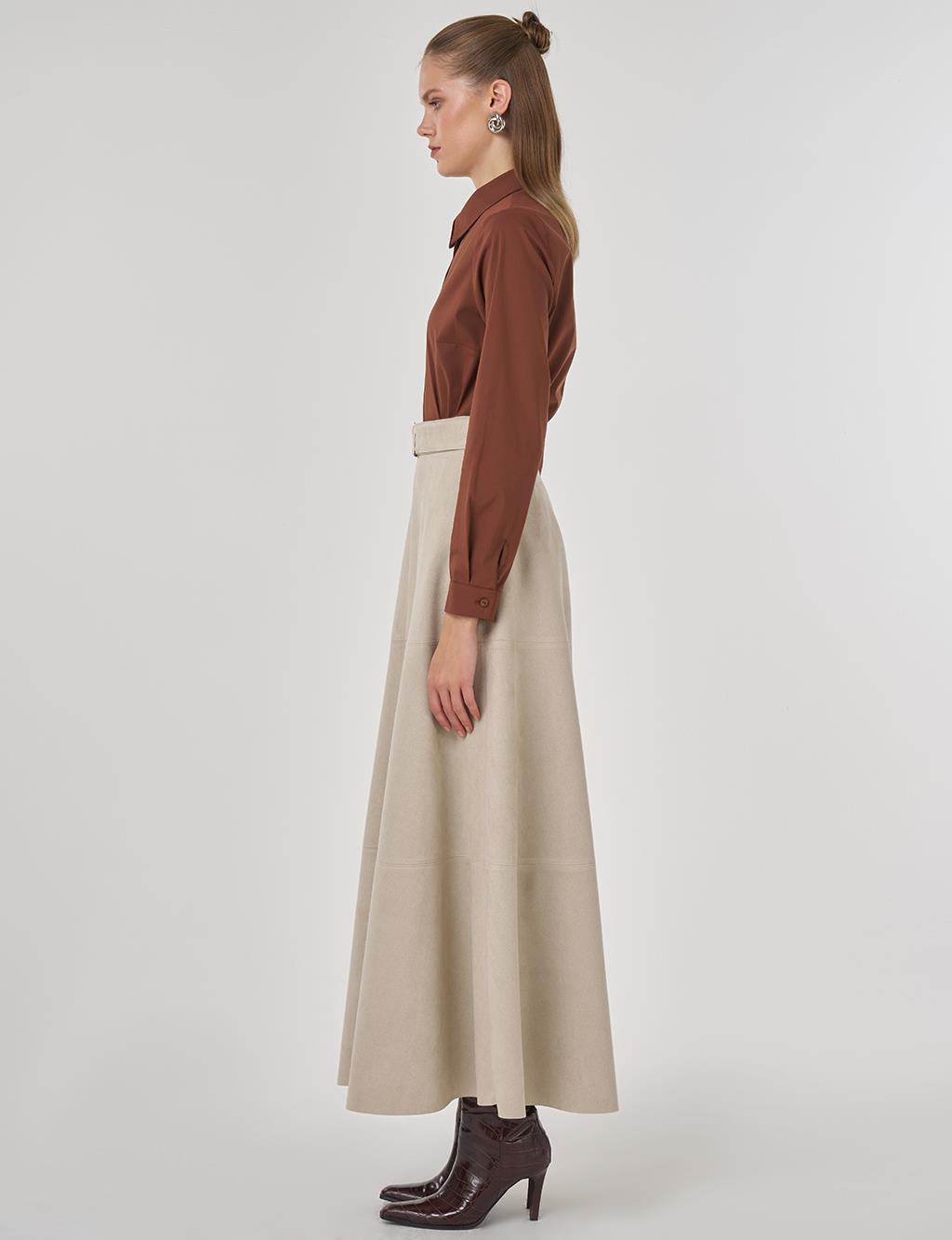 Buckle-Detailed Suede Skirt in Stone