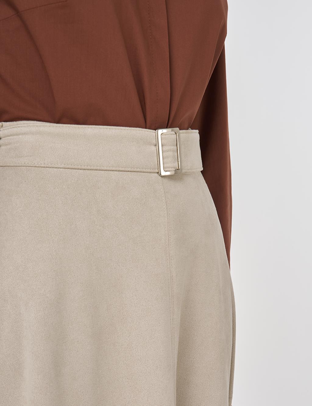 Buckle-Detailed Suede Skirt in Stone