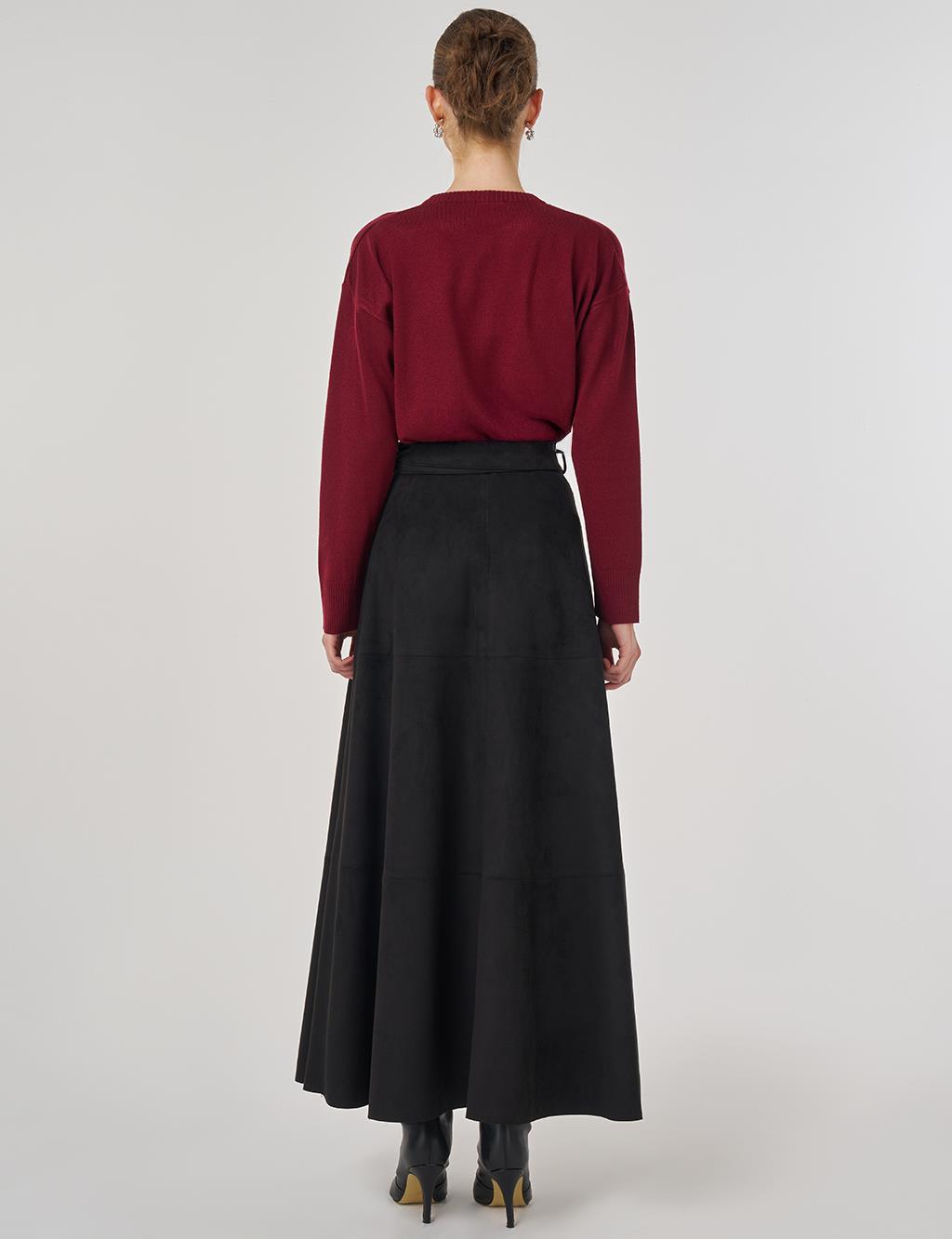 Buckle-Detailed Suede Skirt in Black