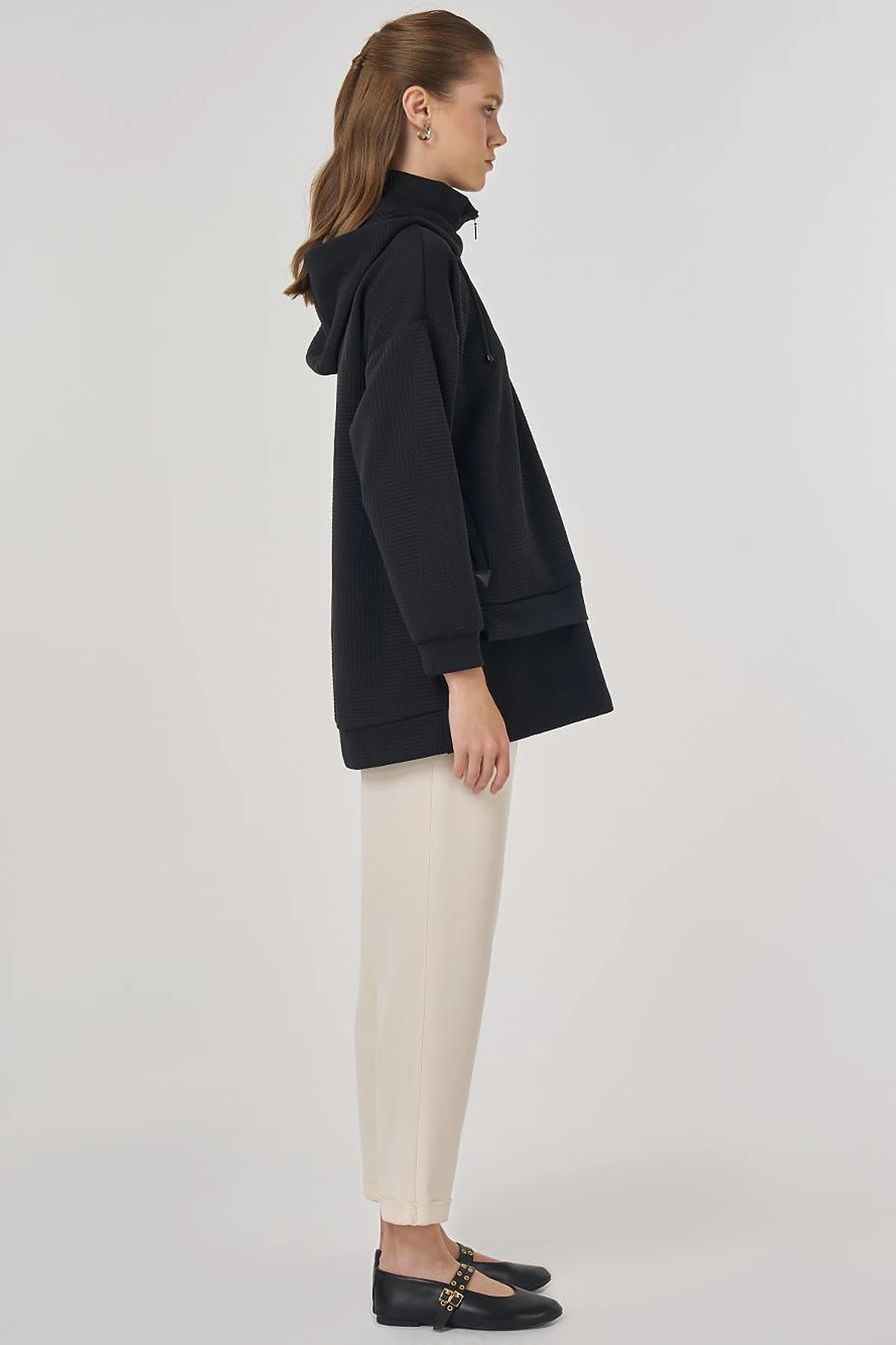 Patterned Double-Look Sweatshirt in Black