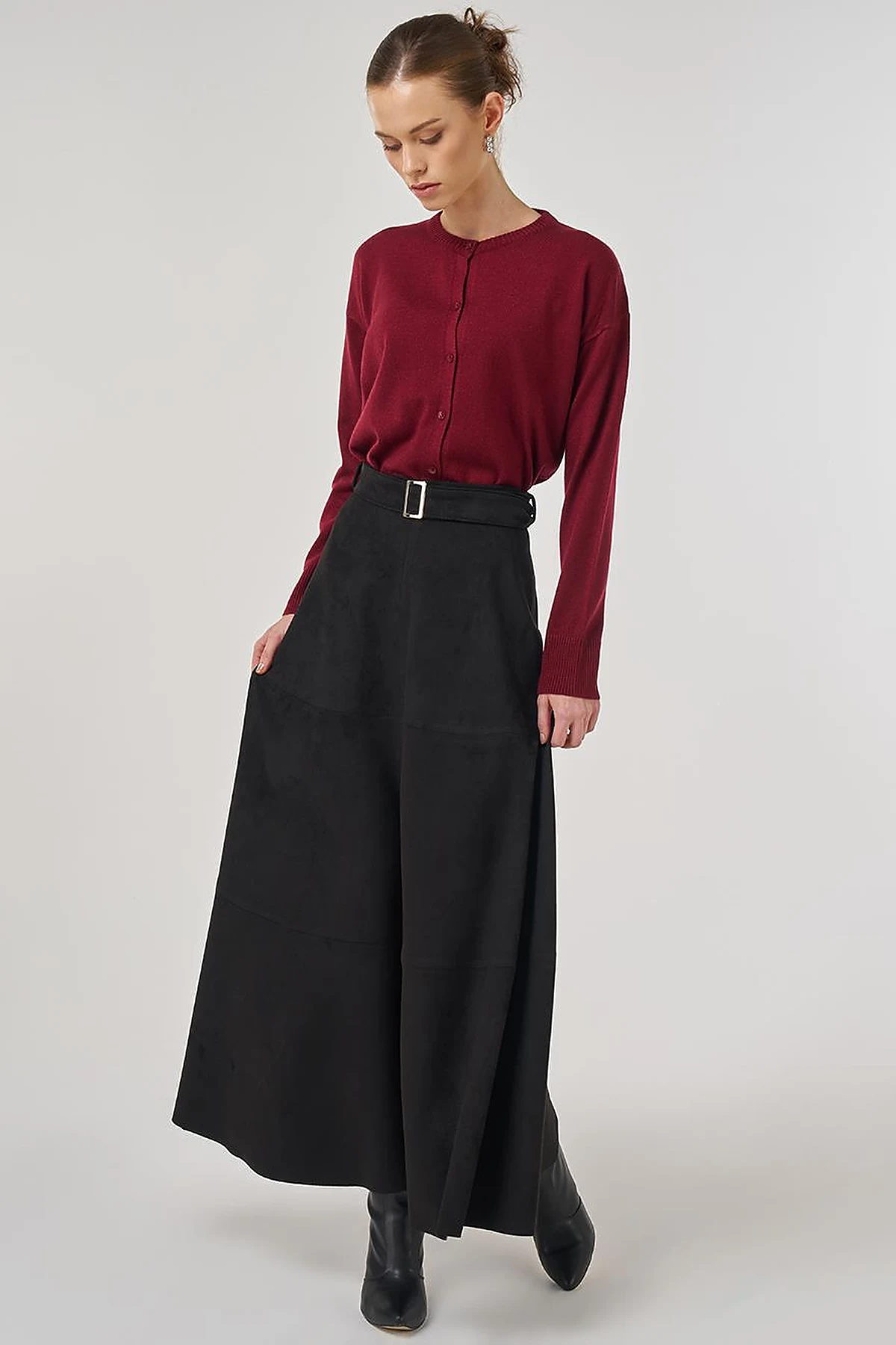 Buckle-Detailed Suede Skirt in Black