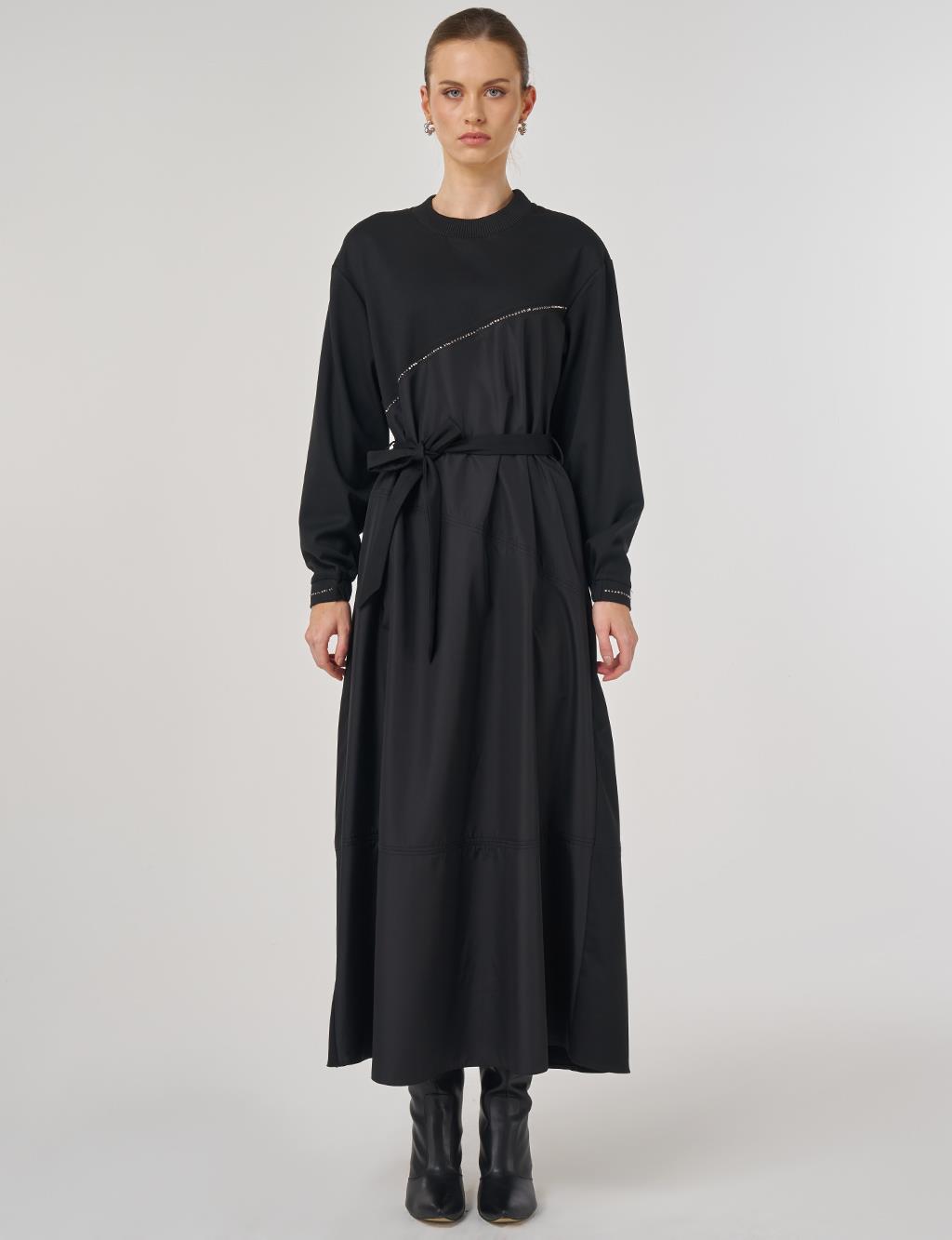 Seam Detail Maxi Dress Black 