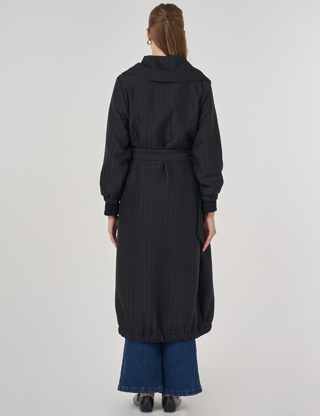 Dik Yaka Kapitoneli Trençkot Siyah