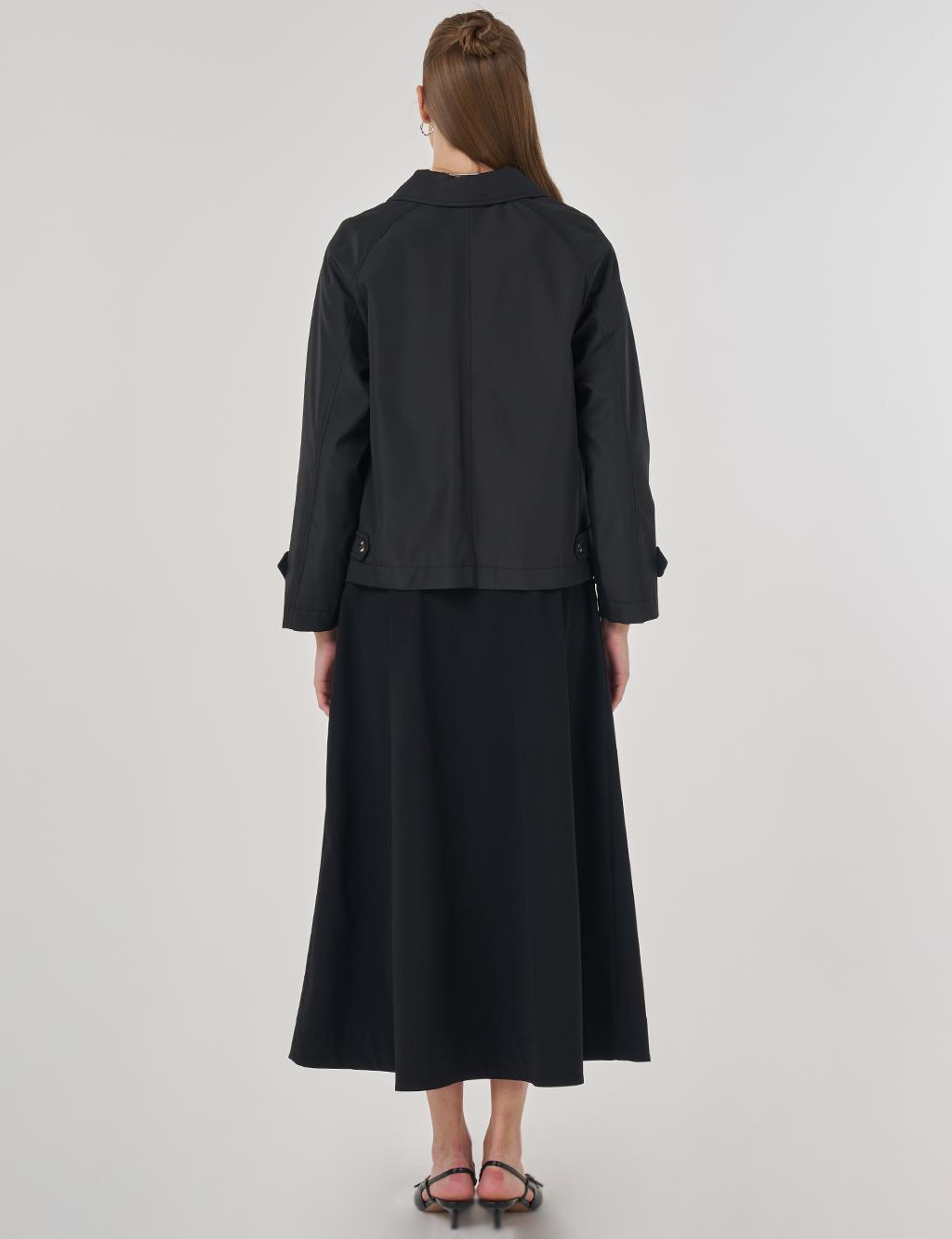 Şömizye Yaka Kısa Ceket Siyah