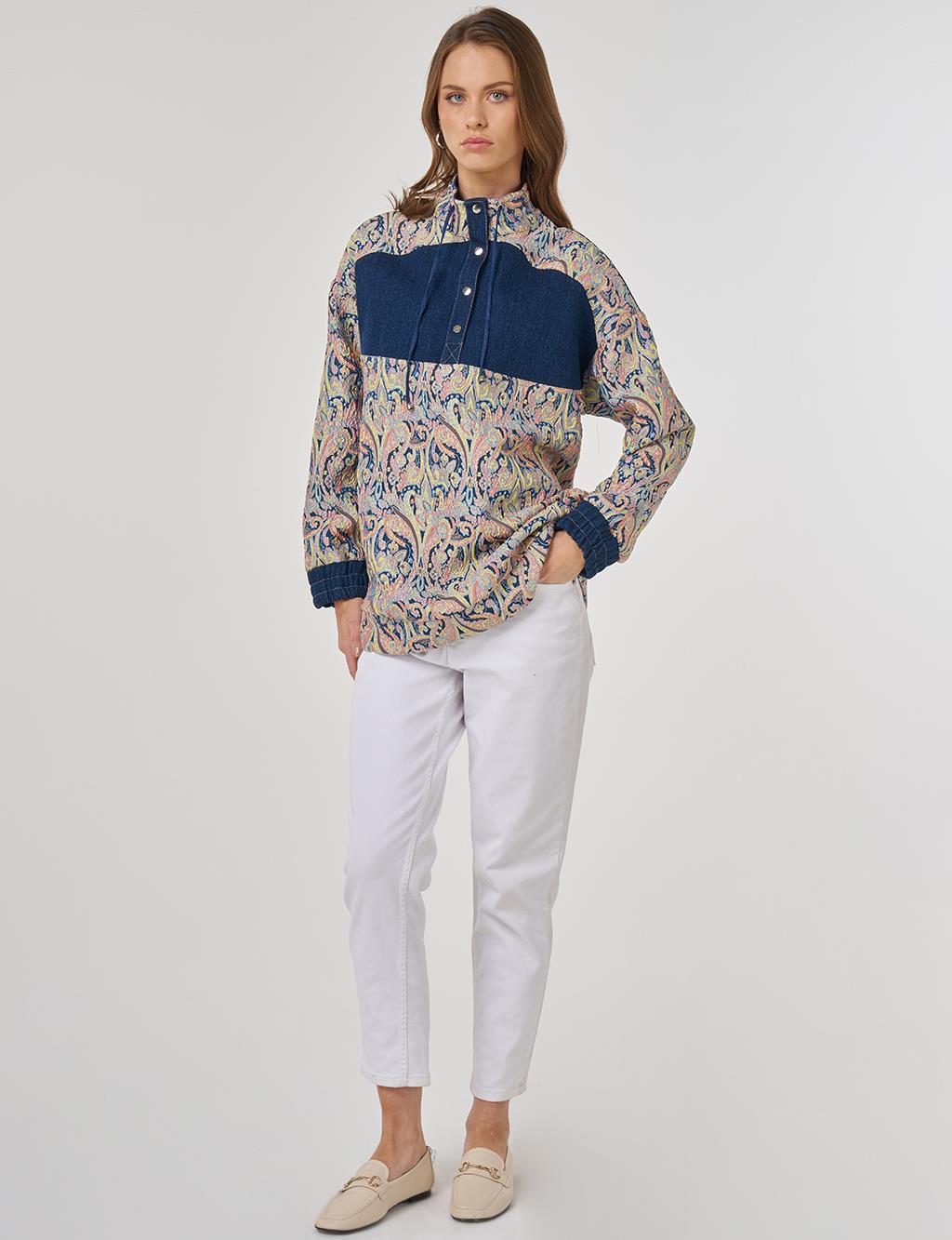 Short Standing Jacquard Sweatshirt: Cream